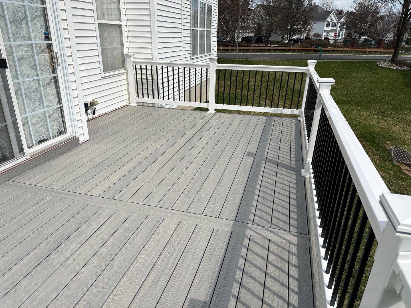 New Deck in Monroe Township, New Jersey by deck guardian