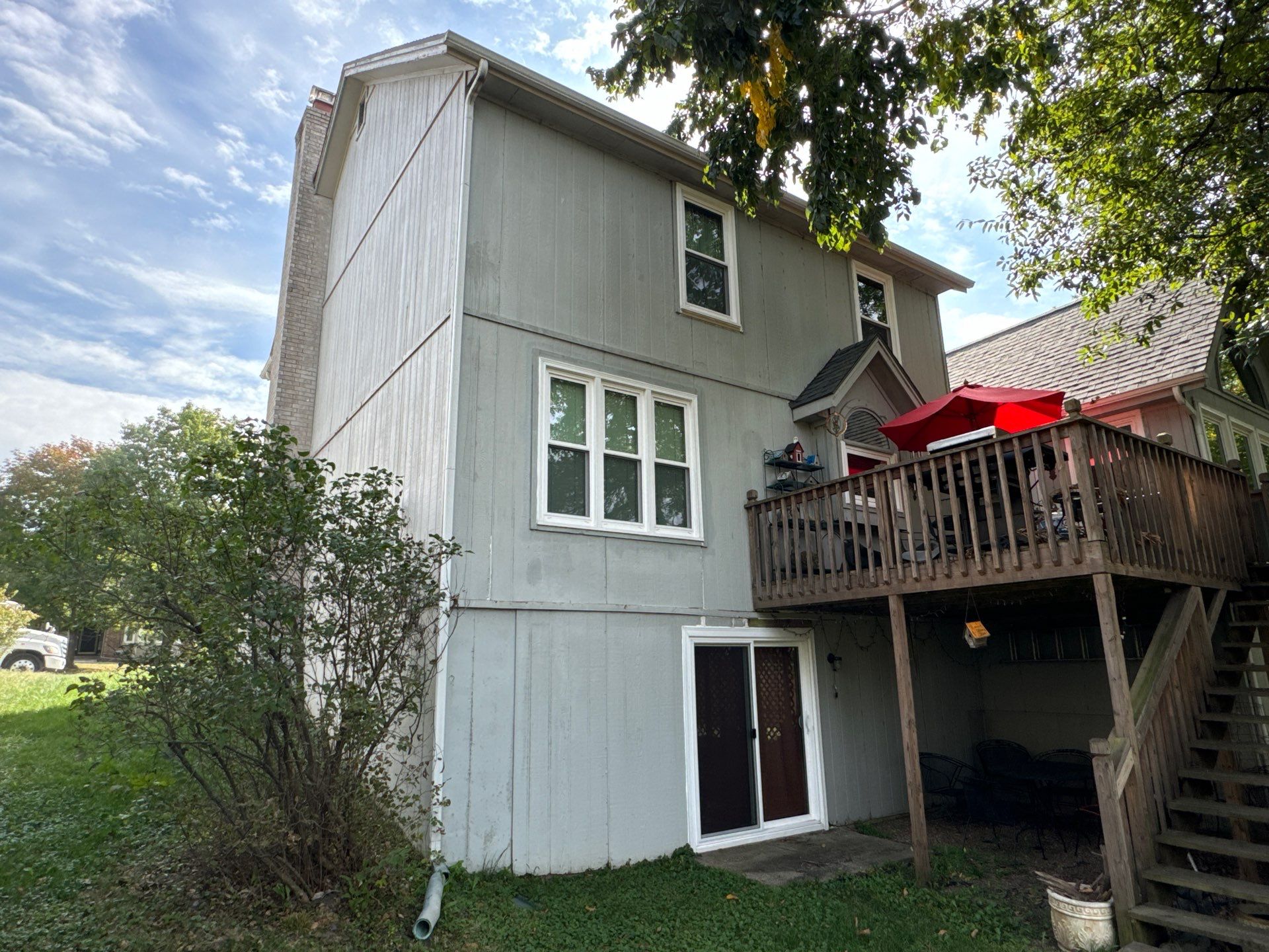 House needed this upgrade by EEC  Windows, Siding & Roofing 