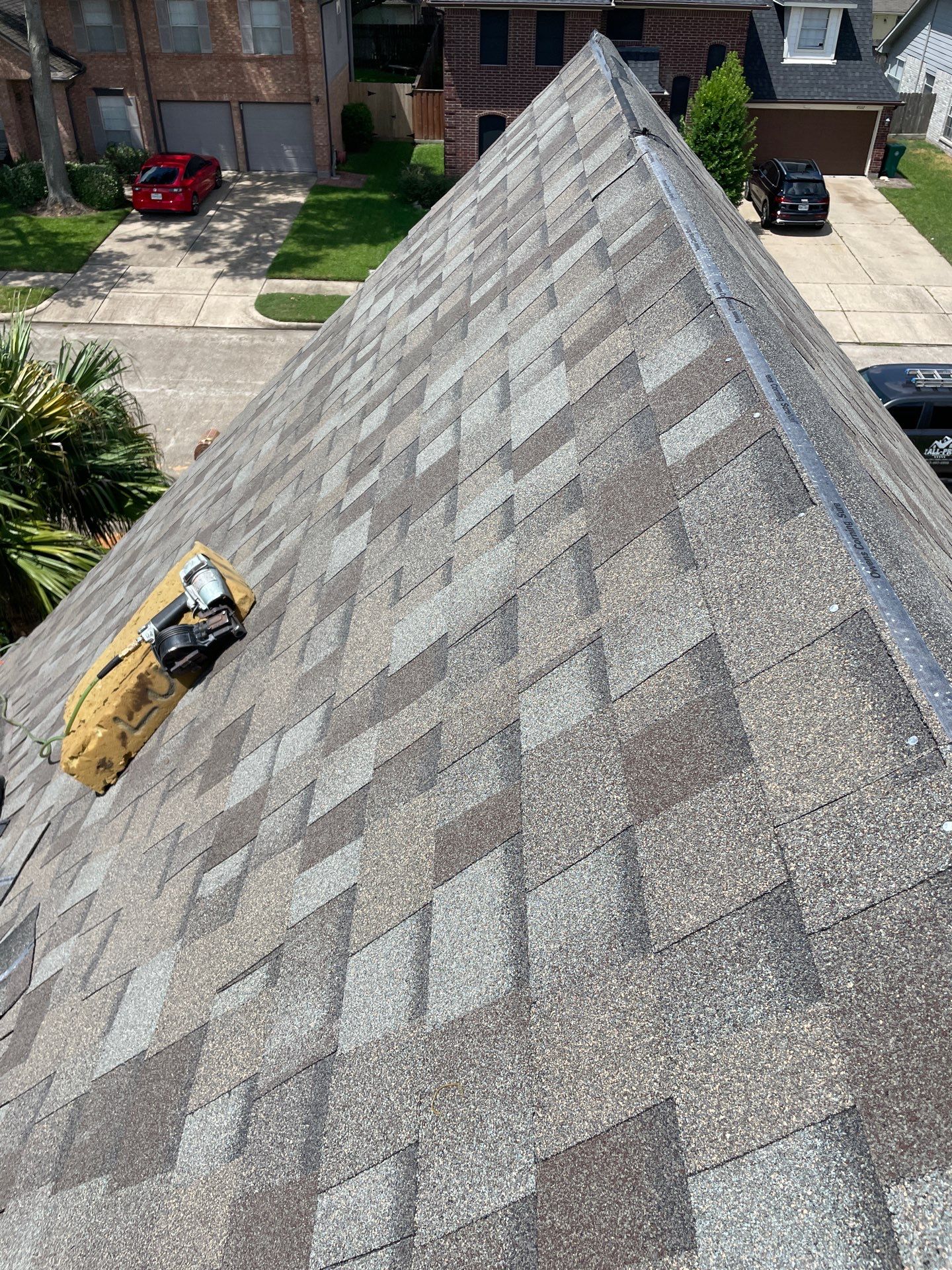 Residential Roofing Installation using Owen's Corning Duration (Lifetime) Shingles by Roof Repair Company