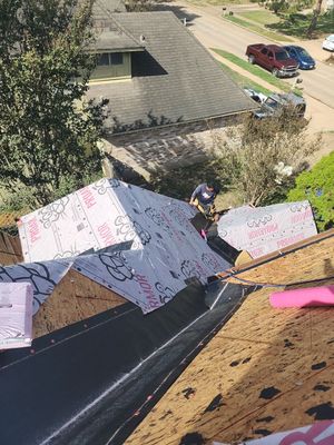 Residential Roofing Installation using Owen's Corning Duration (Lifetime) Shingles