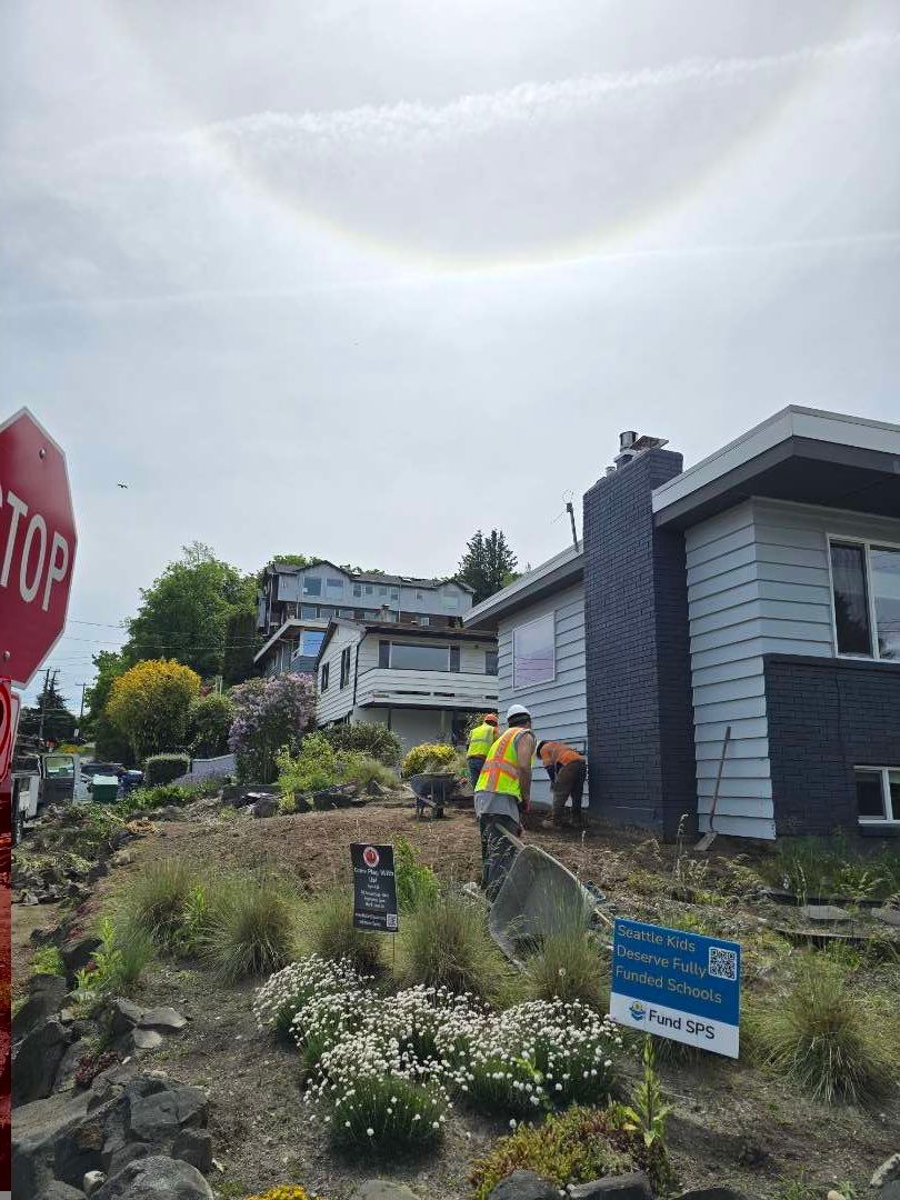 Retaining Wall & Fence Installation  by Jireh Asphalt & Concrete Inc 