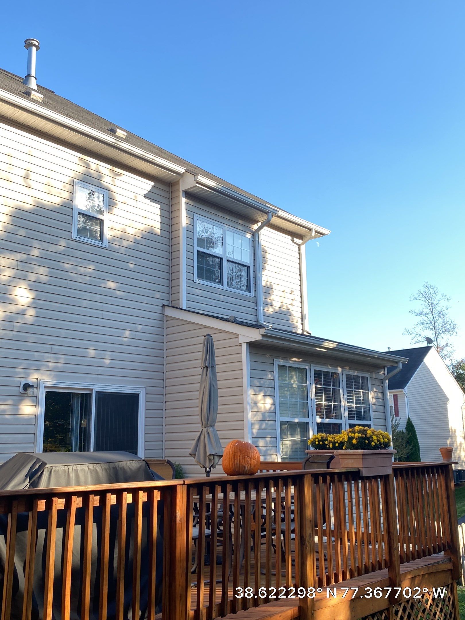 Woodbridge CertainTeed Landmark Roof in Charcoal Black by RM Banning, Inc.