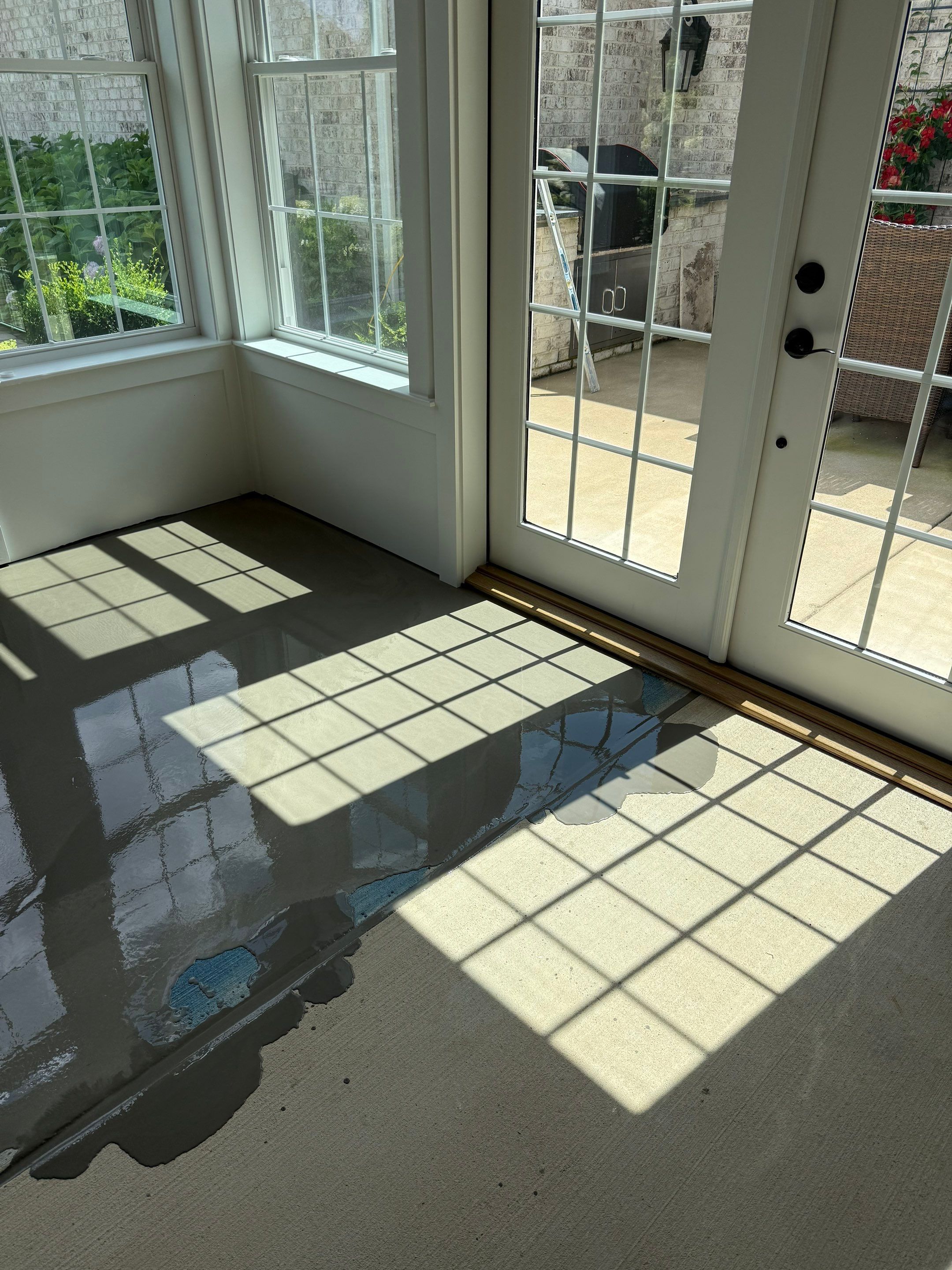 Travertine tile four season room by Footprints Floors of Nashville