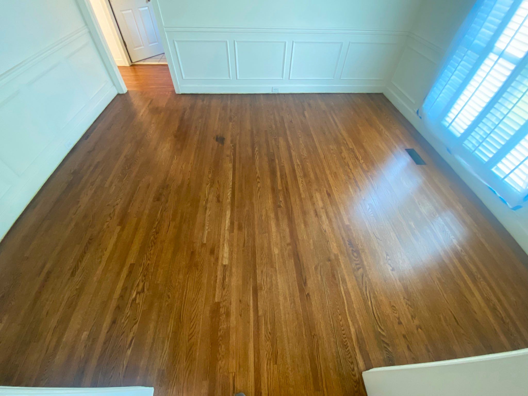 In and Out Flooring featured photo.