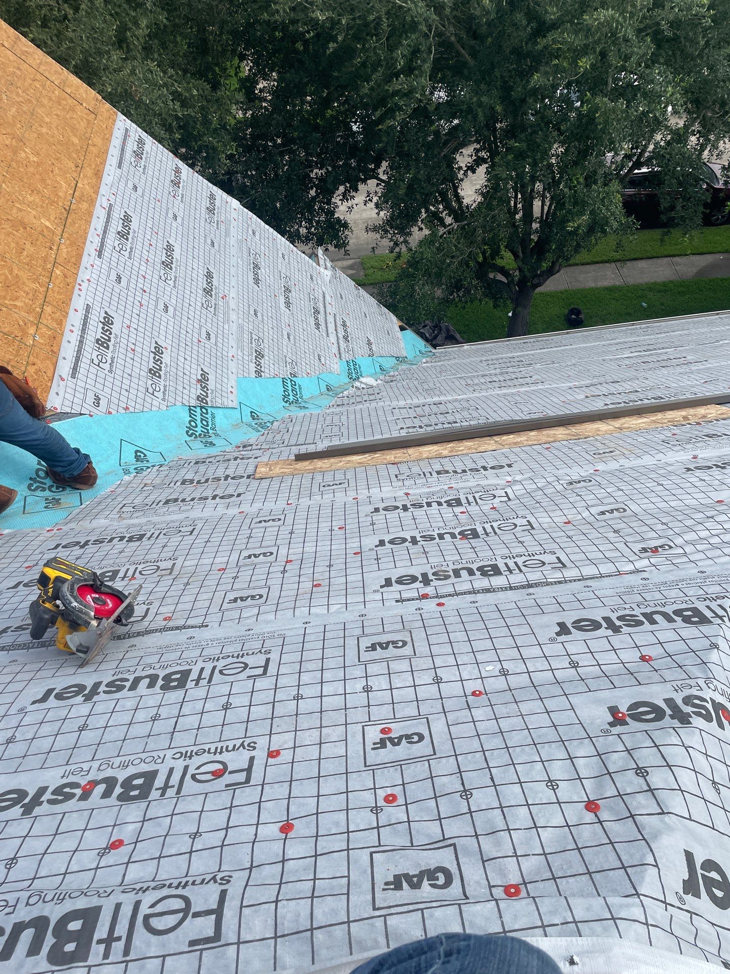 Roof Repair Friendswood by Roof Repair Company
