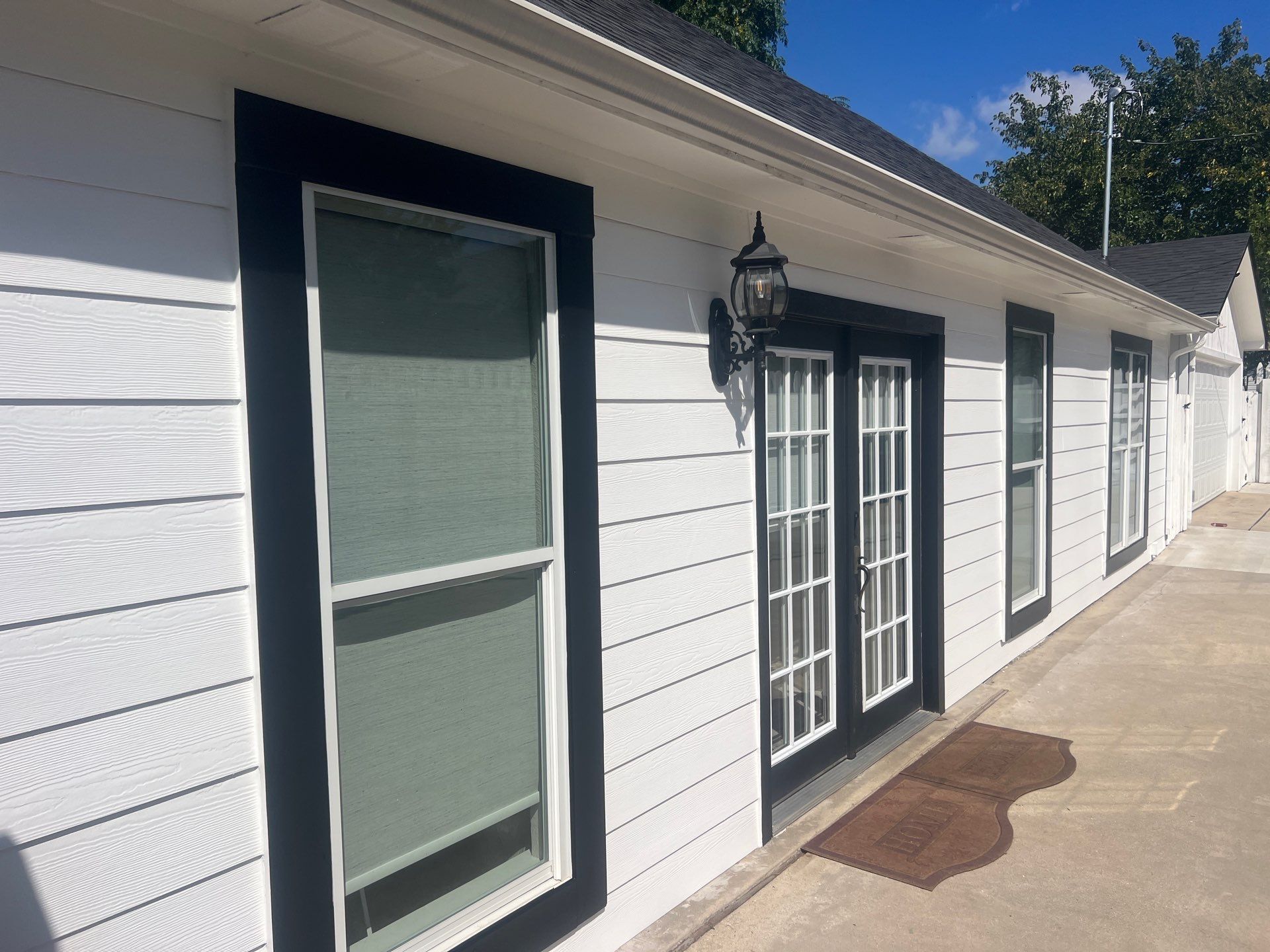 Exterior painting & Deck staining in Frisco by Nomad Painting