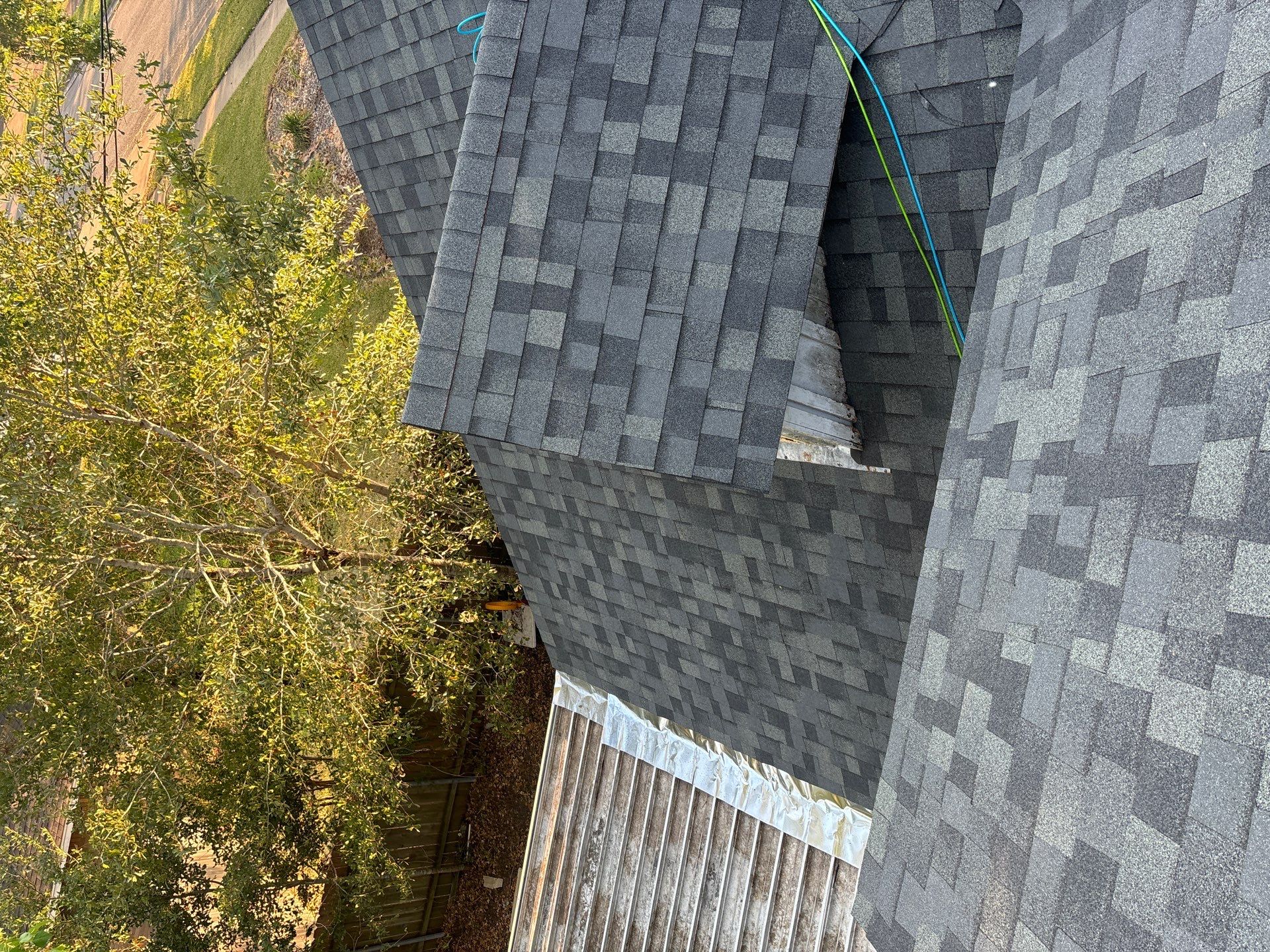 Residential Roofing Installation using Owen's Corning Duration (Lifetime) Shingles by Roof Repair Company