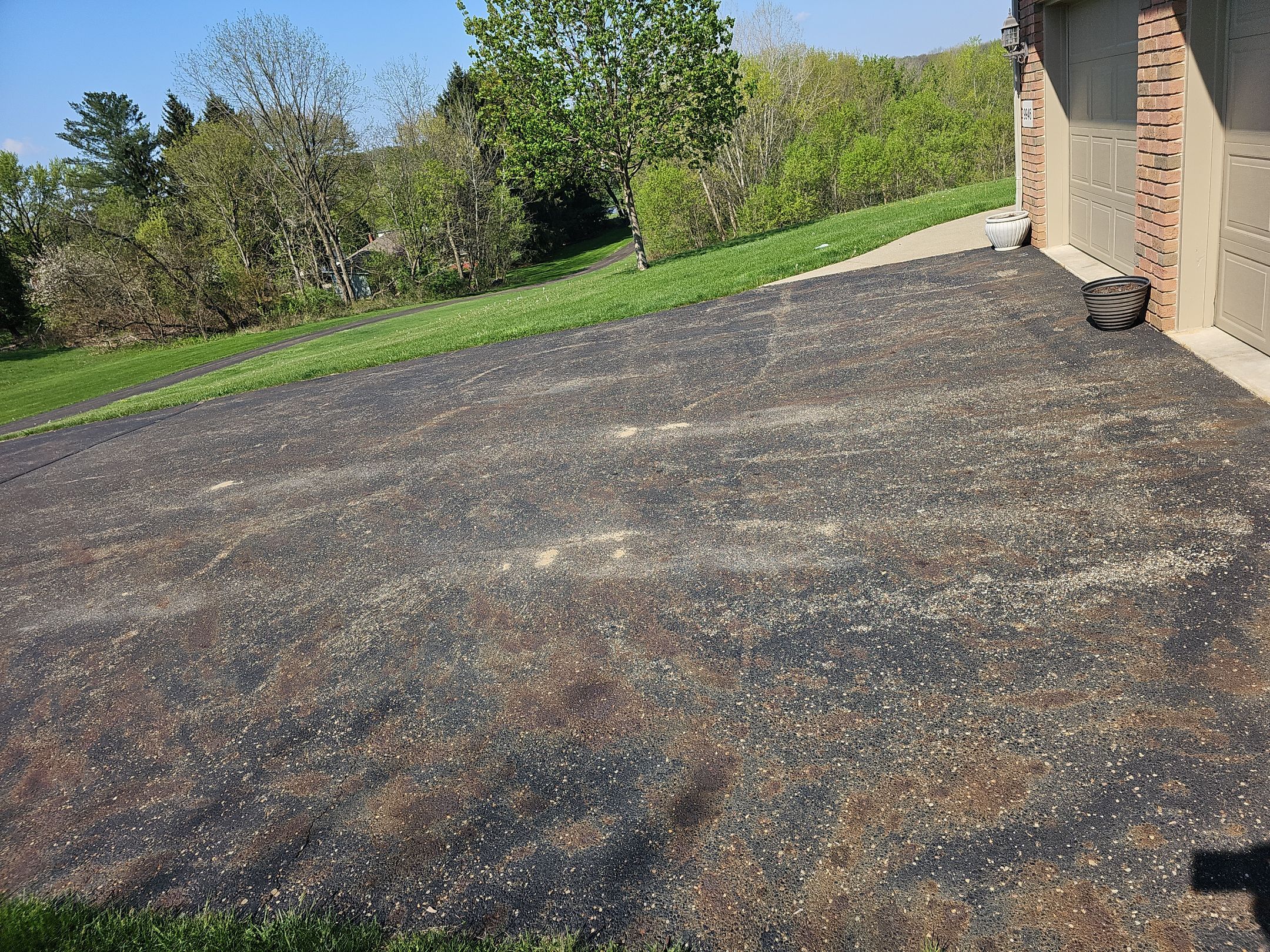 ATLAS PINNACLE COLOR: WEATHERED SHADOW by Eagle Eye Roofing