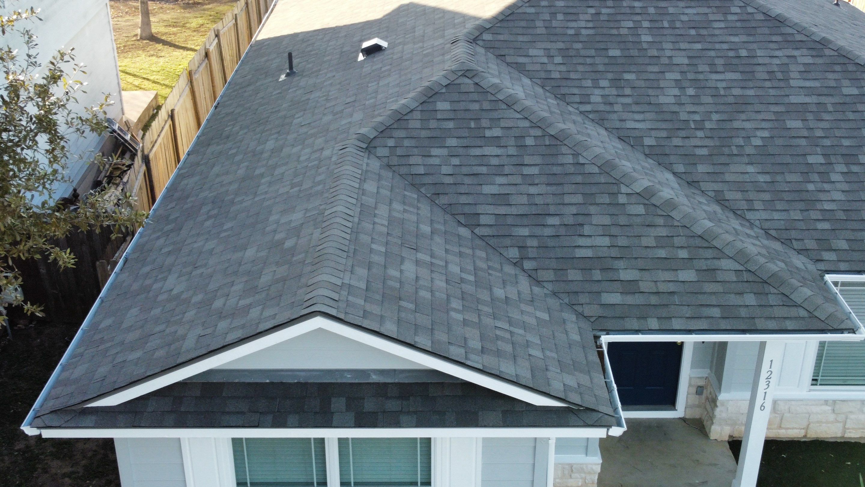 Residential Roofing Installation using Owens Corning Oakridge by Kstylez Roofing & Construction