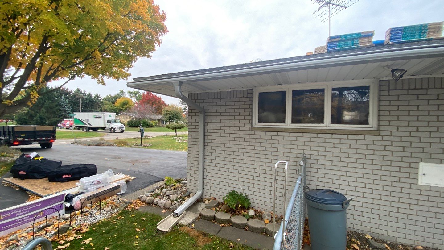 Roof Replacement using CertainTeed Landmark by 180 Contractors