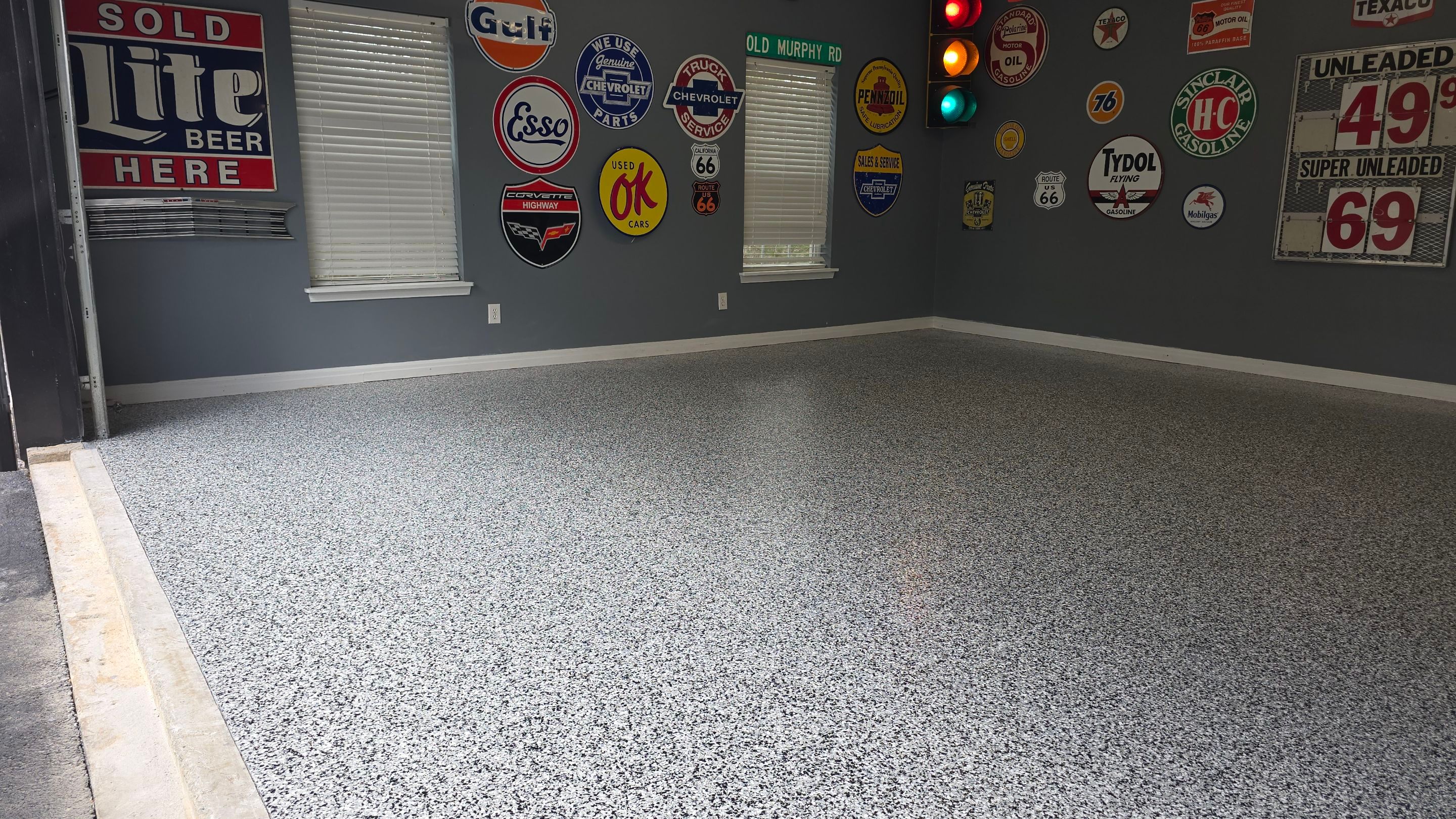 Garage using Domino by Elite Floor Solutions
