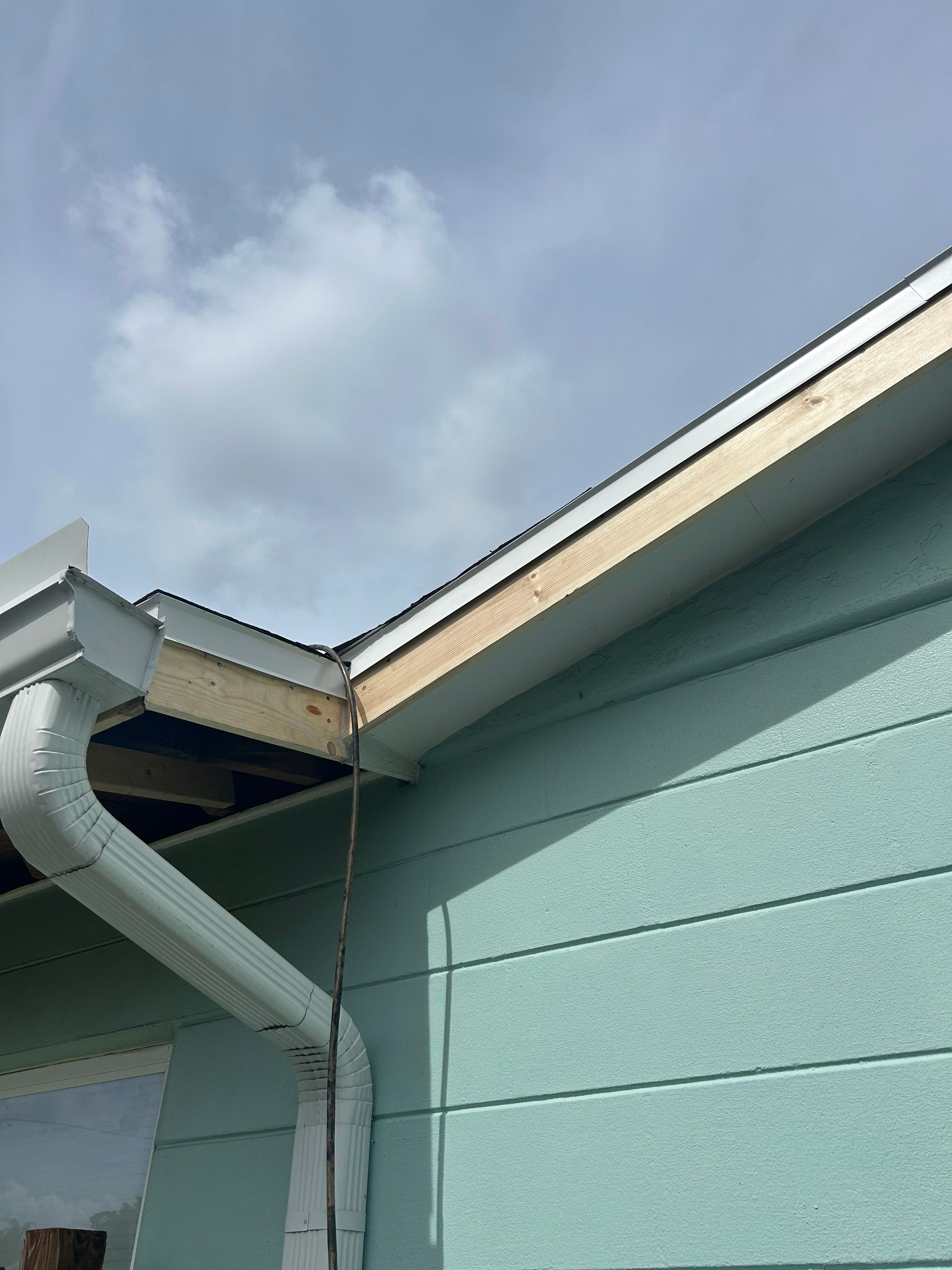 Project in St. Petersburg 33710 by Mitchell Roofing Company LLC 