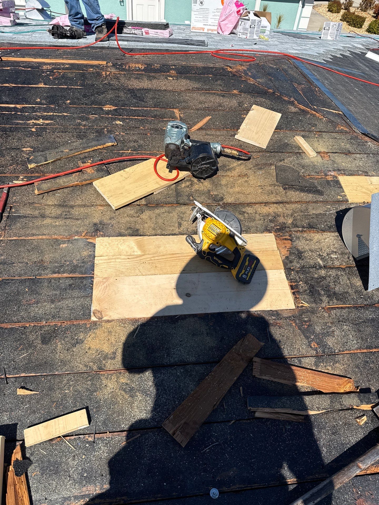 Project in St. Petersburg 33710 by Mitchell Roofing Company LLC