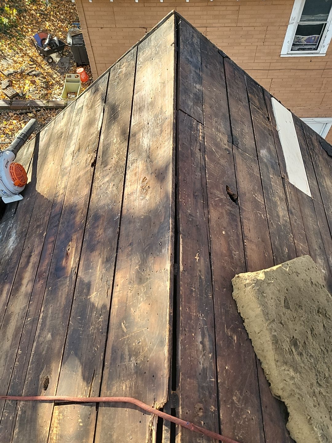 ATLAS PINNACLE COLOR: COASTAL GRANITE DRIP EDGE: WHITE by Eagle Eye Roofing