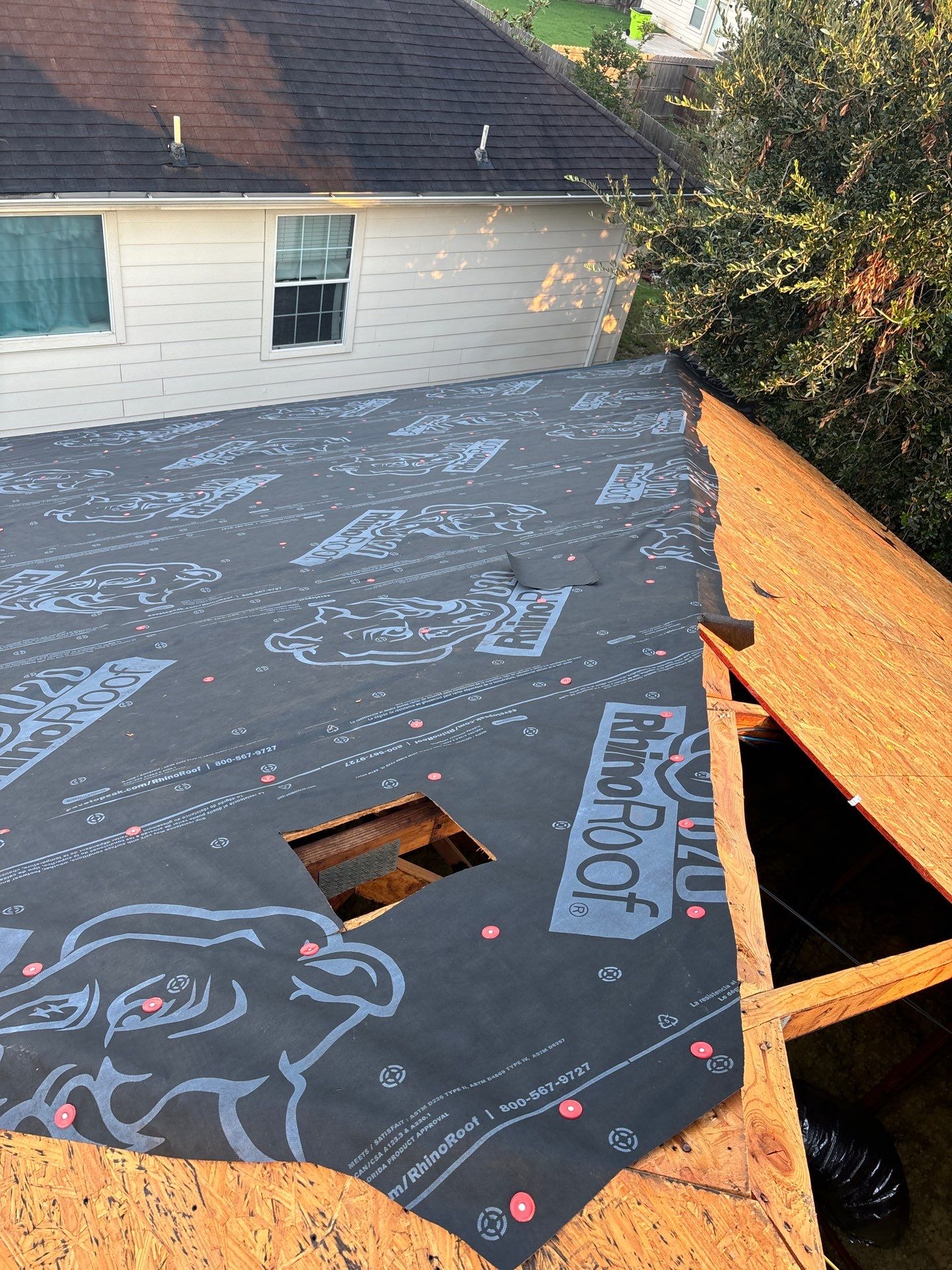 Residential Roofing Installation using Owen's Corning Duration (Lifetime) Shingles by Roof Repair Company