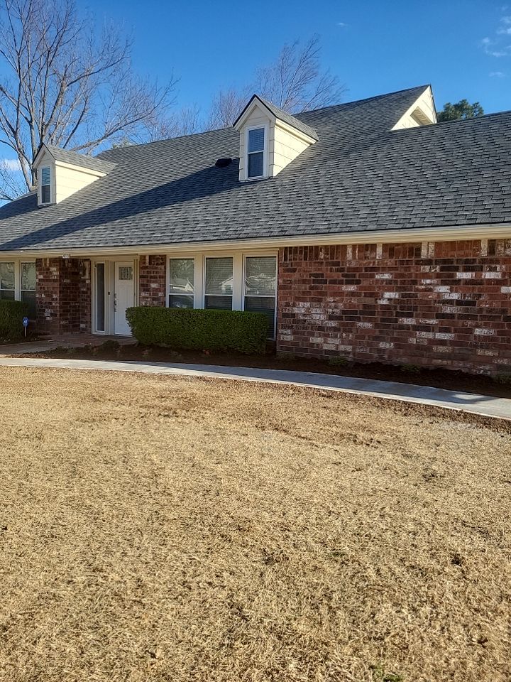 Concrete sidewalk using Concrete by Clays Services Inc