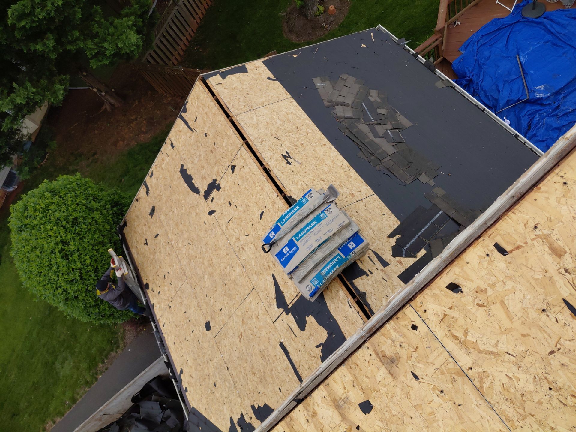 Fairfax: Residential Roof Replacement with CertainTeed Landmark Shingles in Sunrise Cedar by RM Banning, Inc.