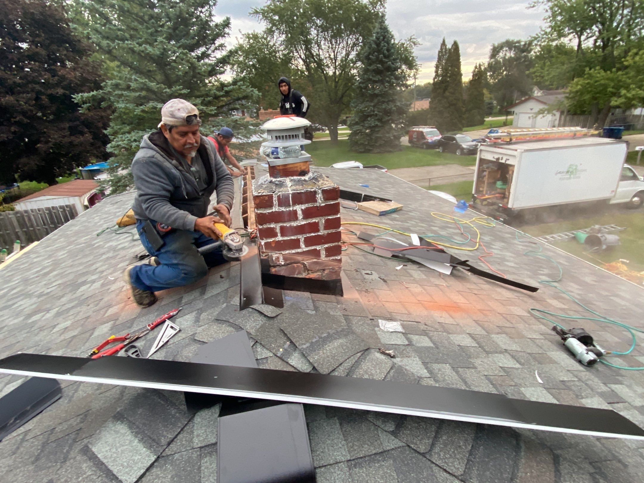 Roof Replacement using CertainTeed Landmark by 180 Contractors
