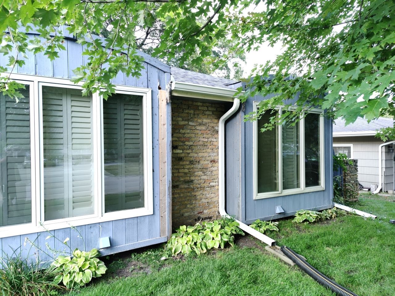 6" Gutters in Minneapolis by Next Level Seamless Gutters / Exteriors Inc.