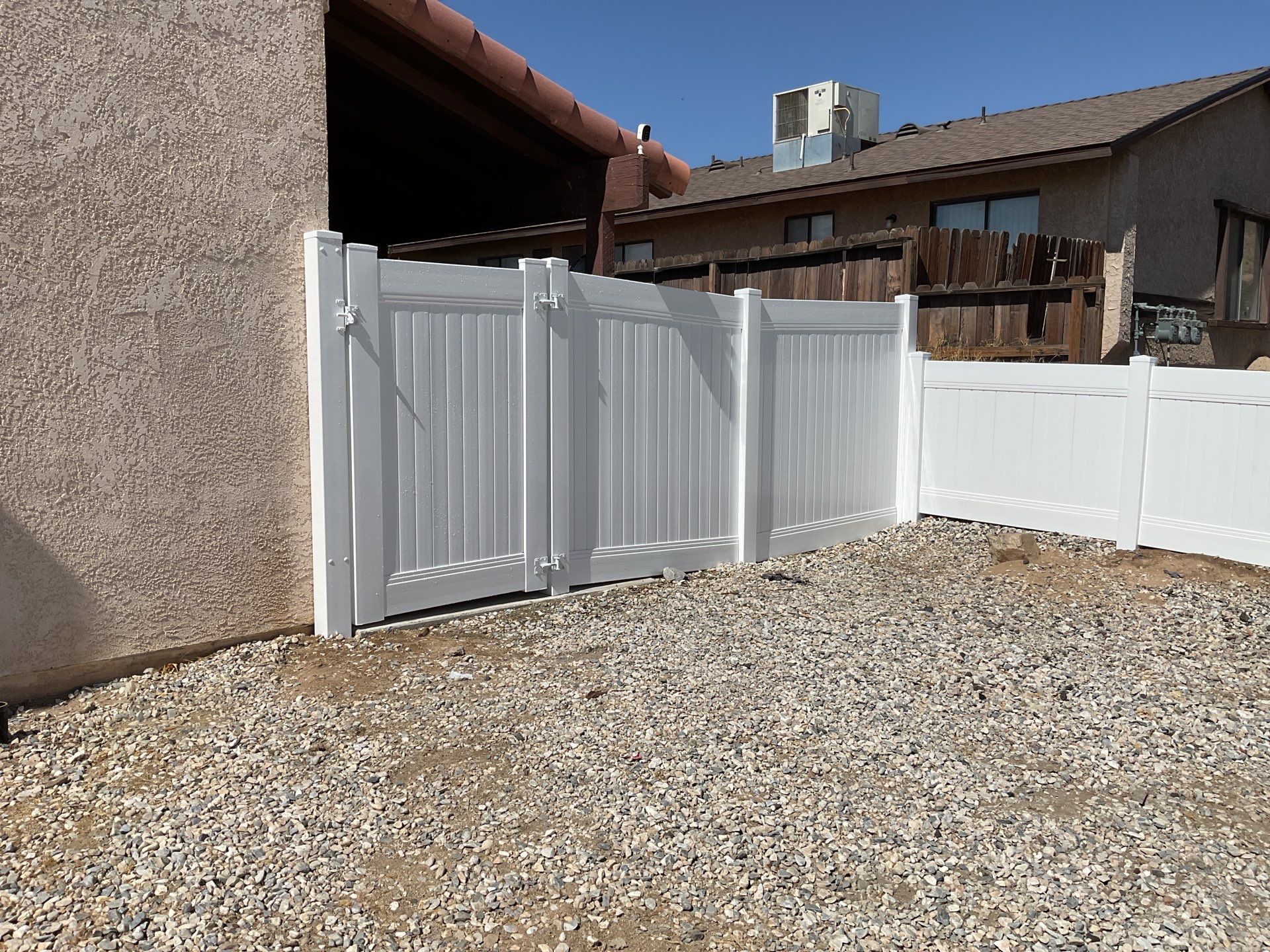 4' and 6' Privacy Vinyl with 2-Rail Ranch Style Vinyl Fence by Fence Guys Inc.
