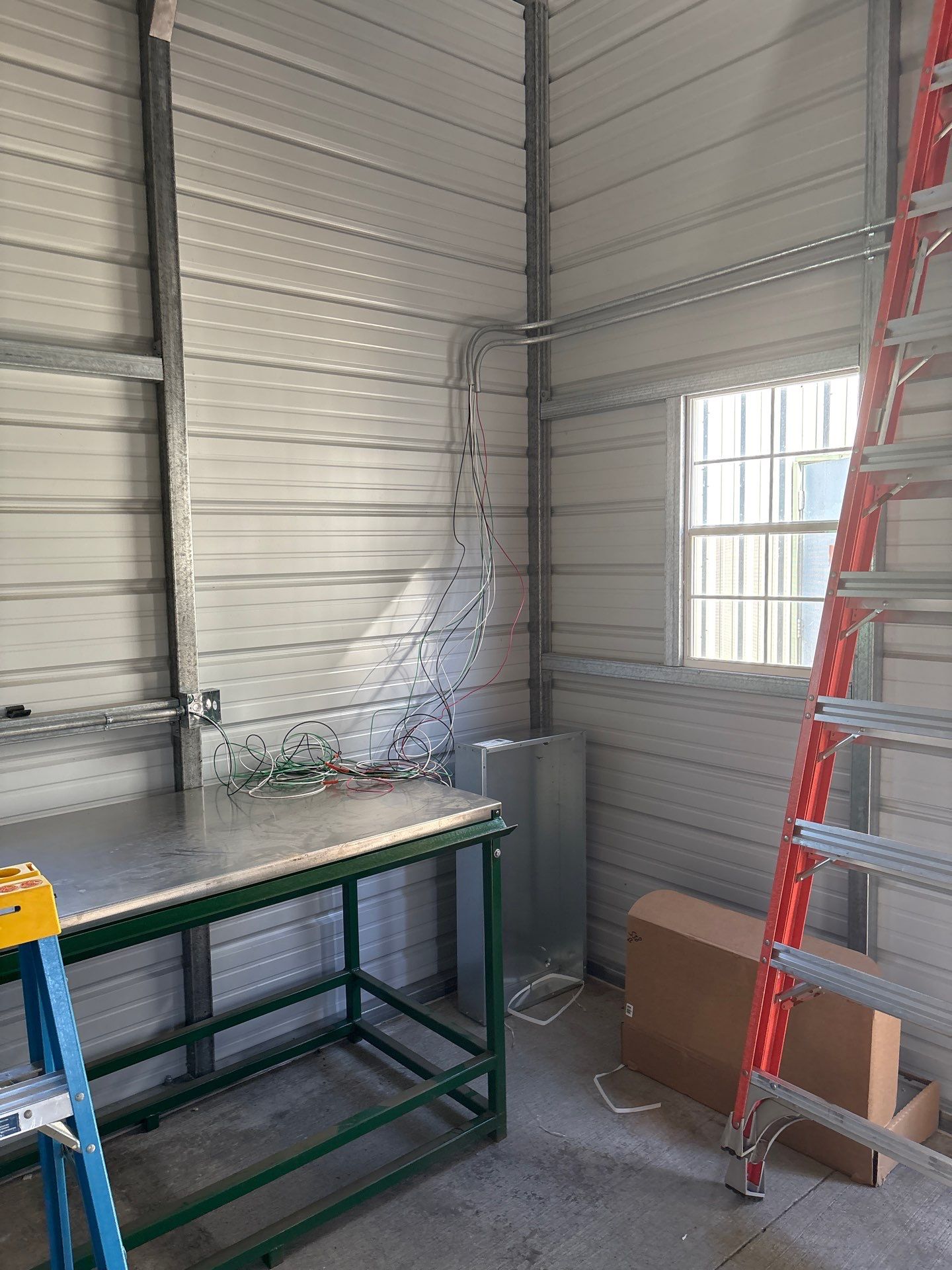 Commercial panel installation  by Selectric LLC