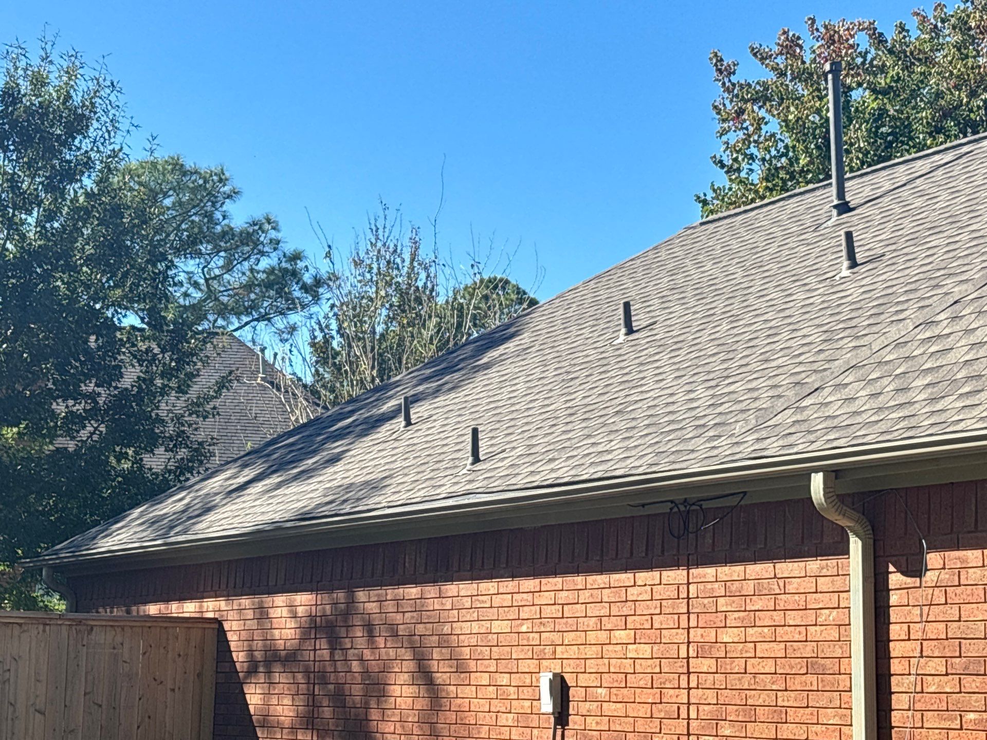 GAF- Weathered Wood by Elite Roofing LLC