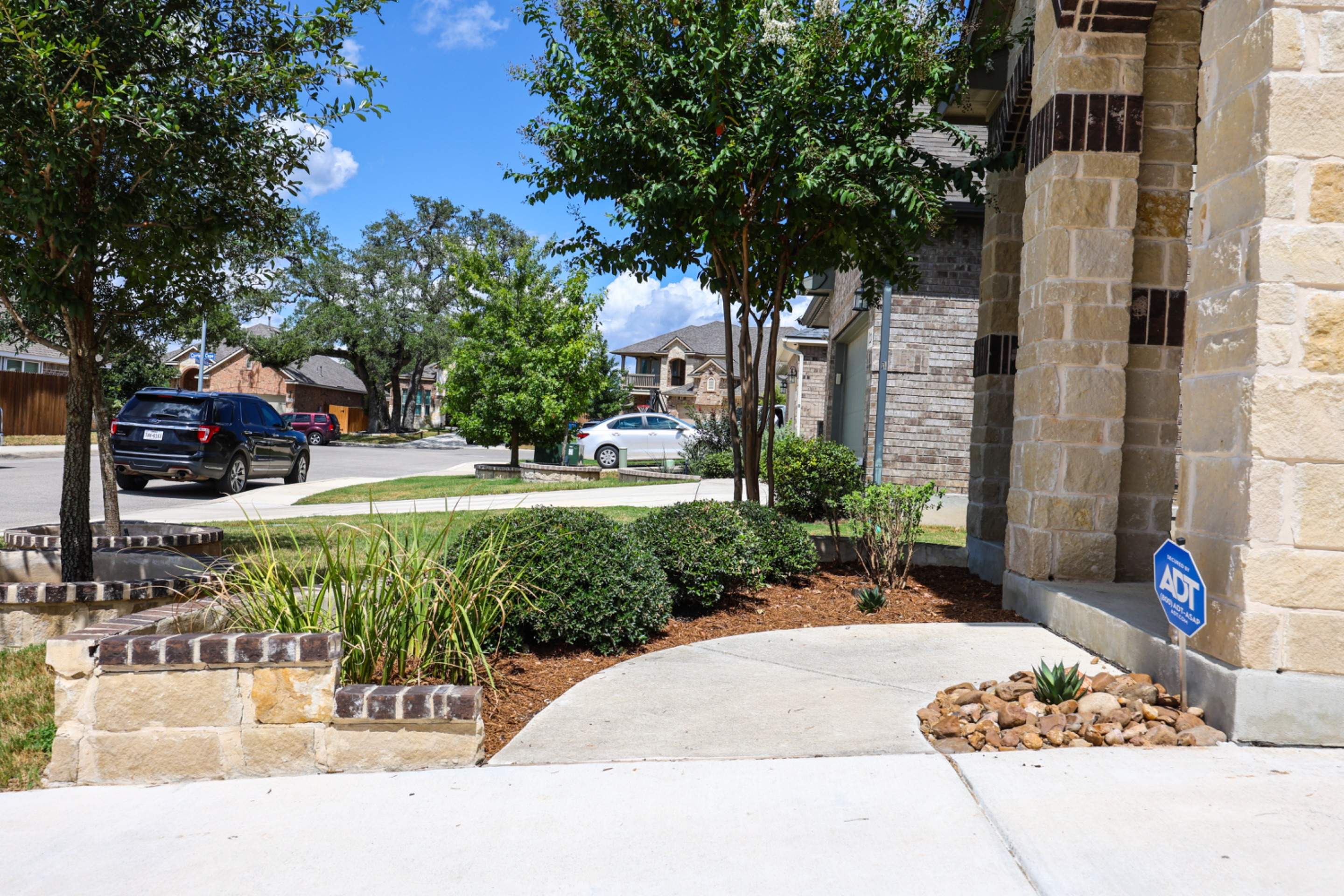 Wortham Oaks - San Antonio, TX by Hole In One Lawns, LLC