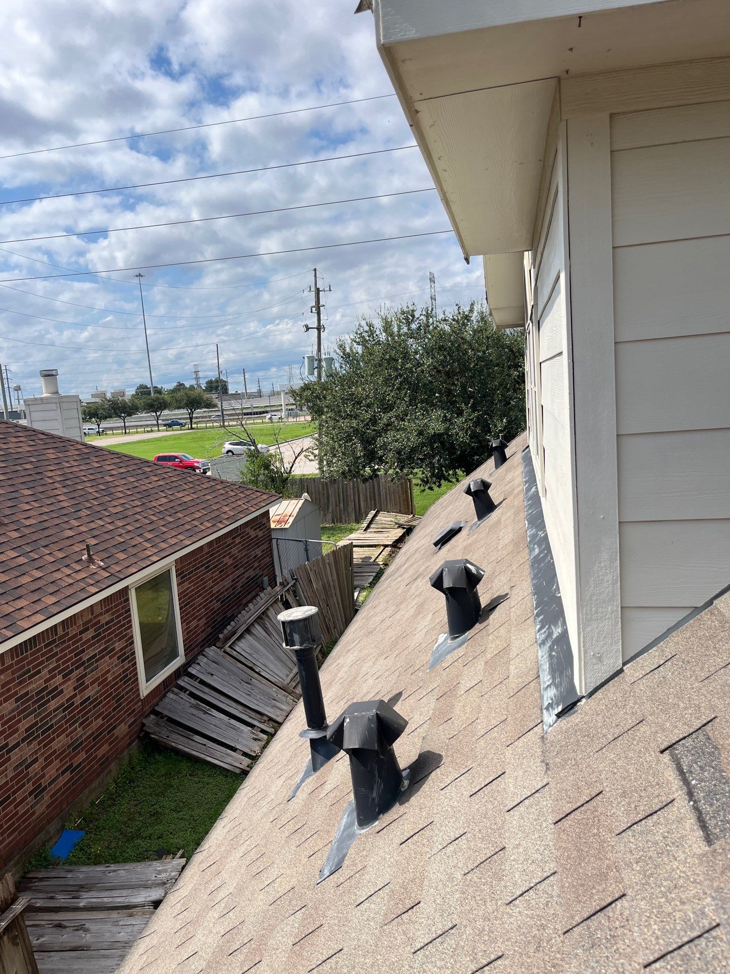 Residential Roofing Repair using Owen's Corning Duration (Lifetime) Shingles by Roof Repair Company