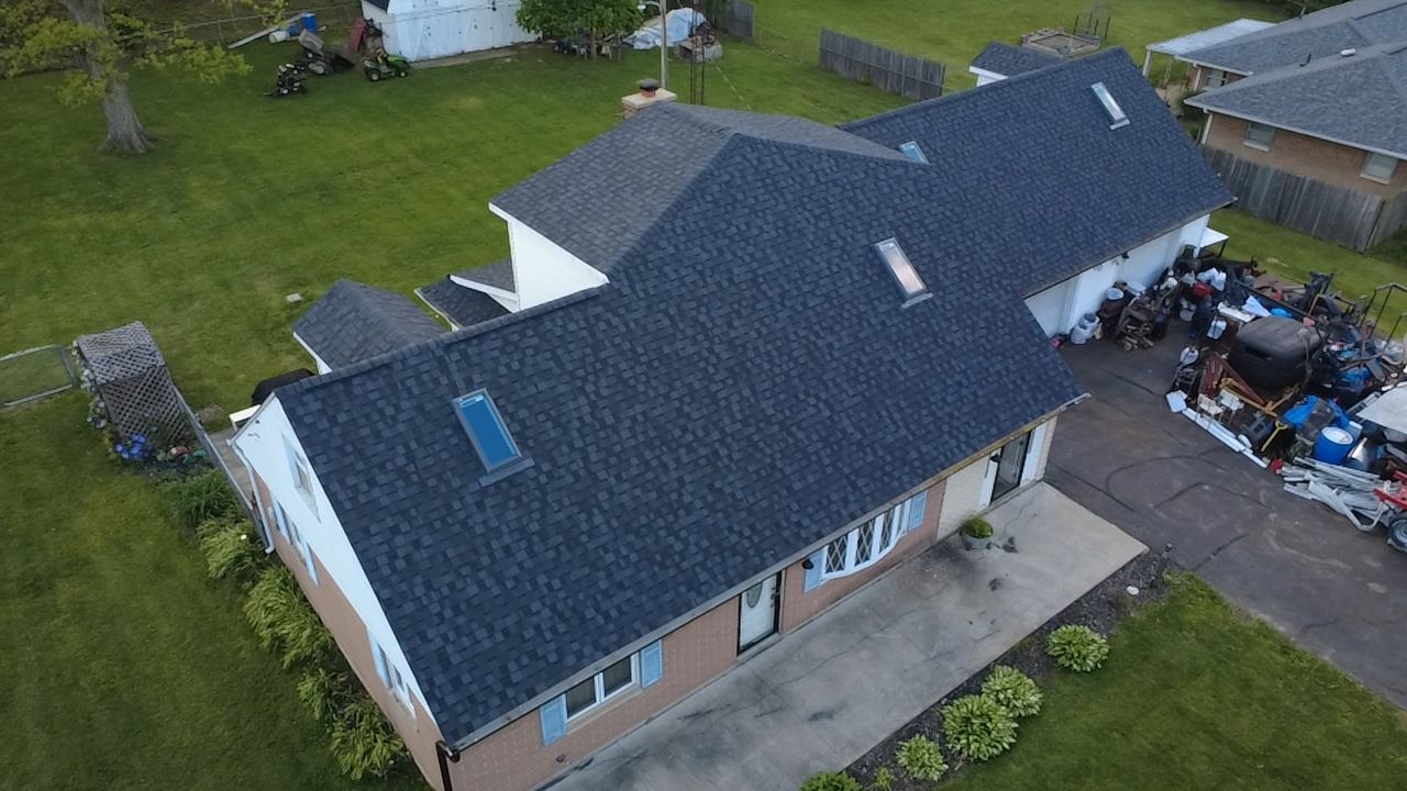 Country Home with a New life by Level Up Roofing and Restoration Services LLC