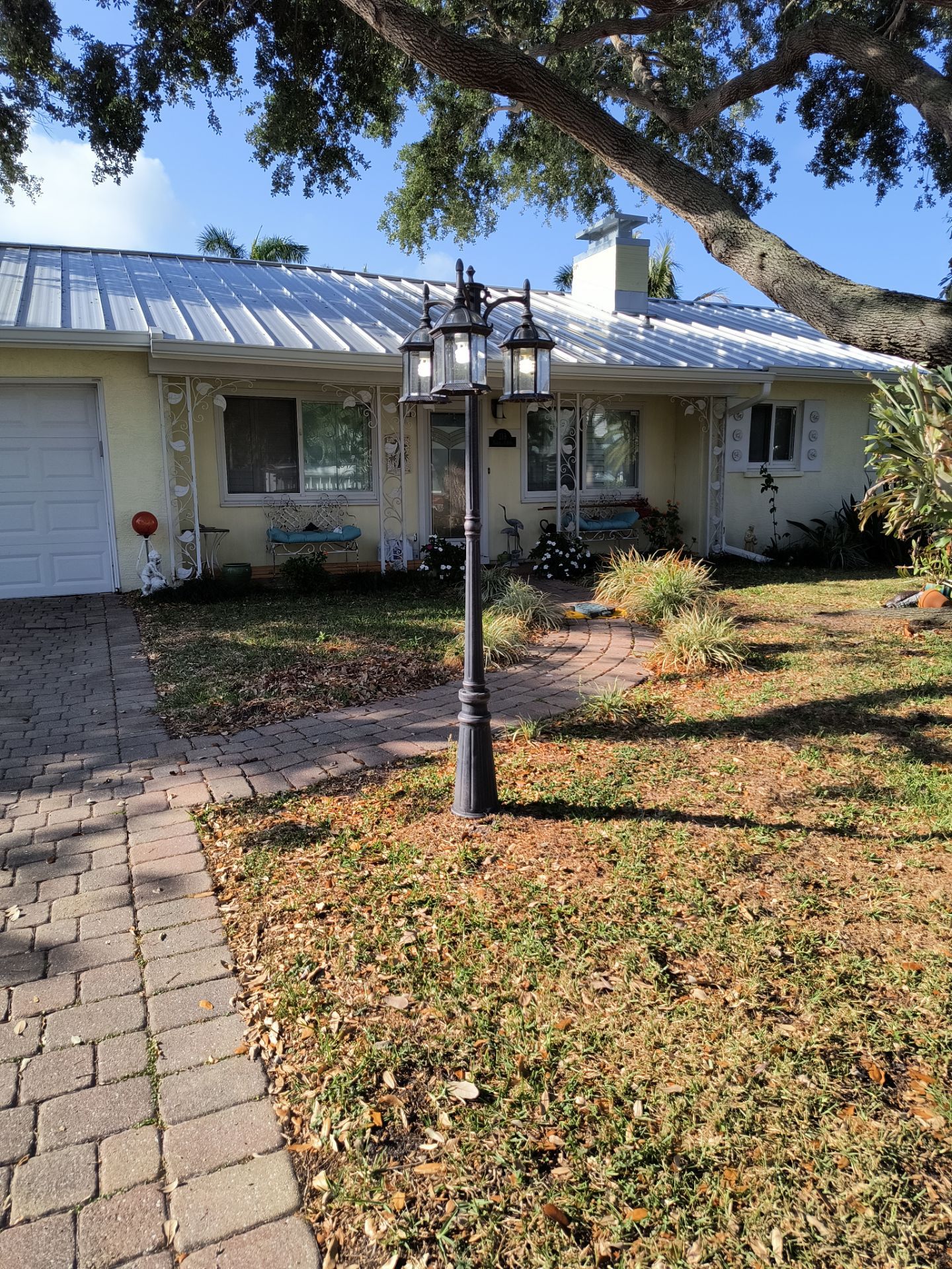 Soffit and Fascia Installation in Sarasota FL by Gutter Professors