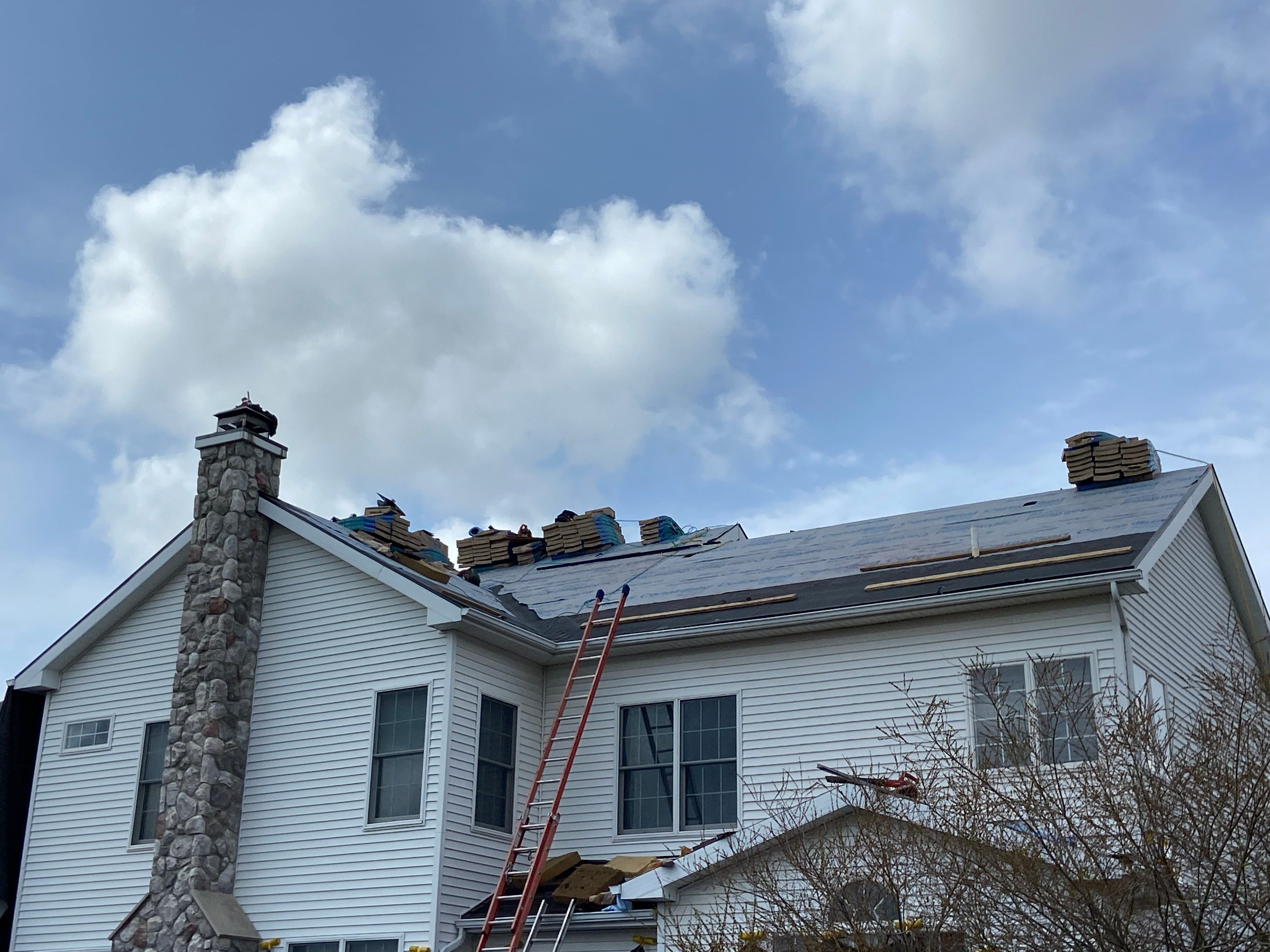 Roof Replacement using CertainTeed Landmark by 180 Contractors