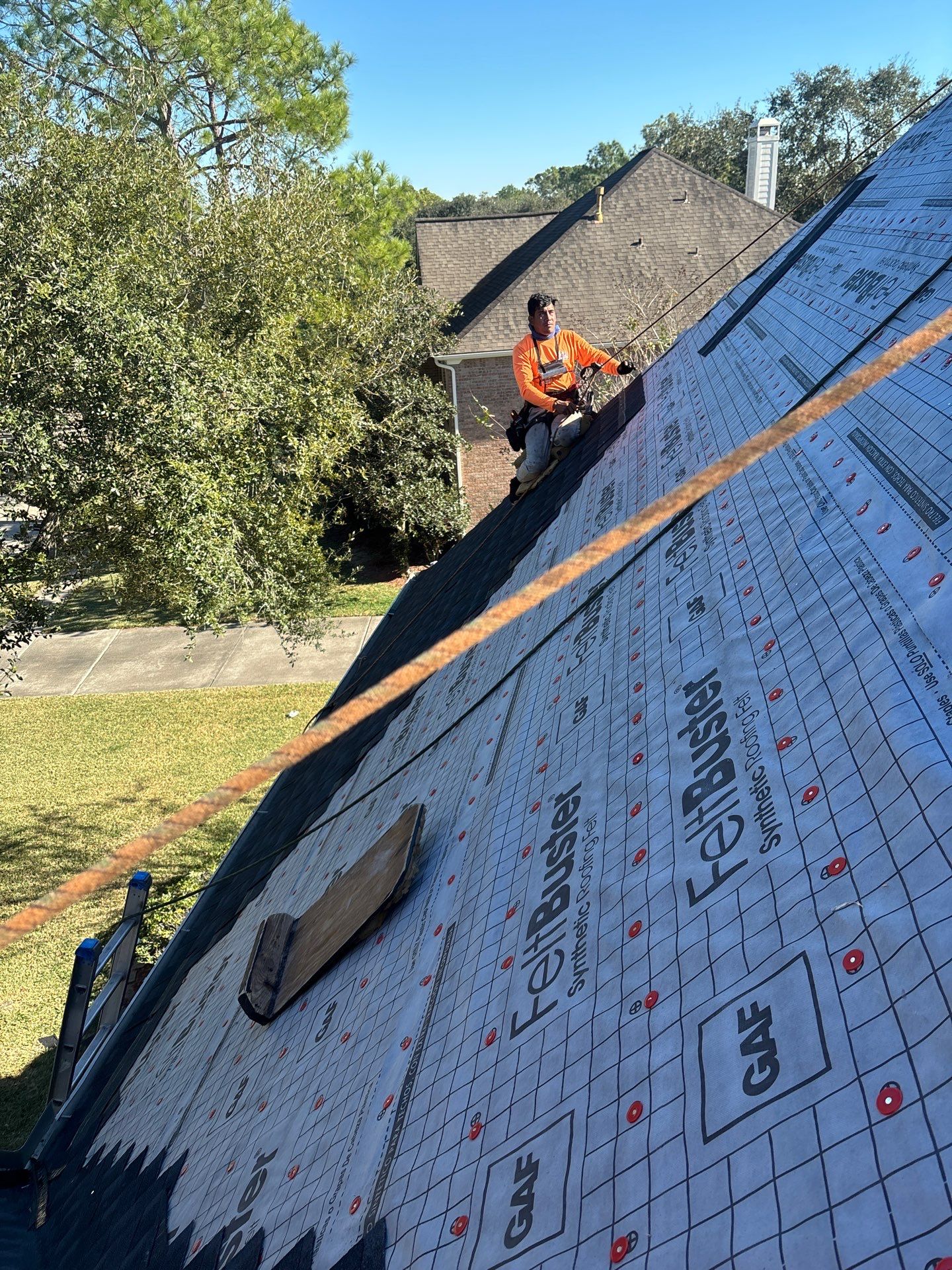 Roof Replacement in The Forest of Friendswood, Friendswood TX by Roof Repair Company