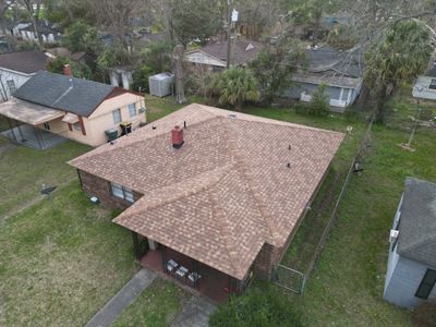 Atlas Pinnacle Pristine: Transforming Residential Roofscapes with Superior Installation