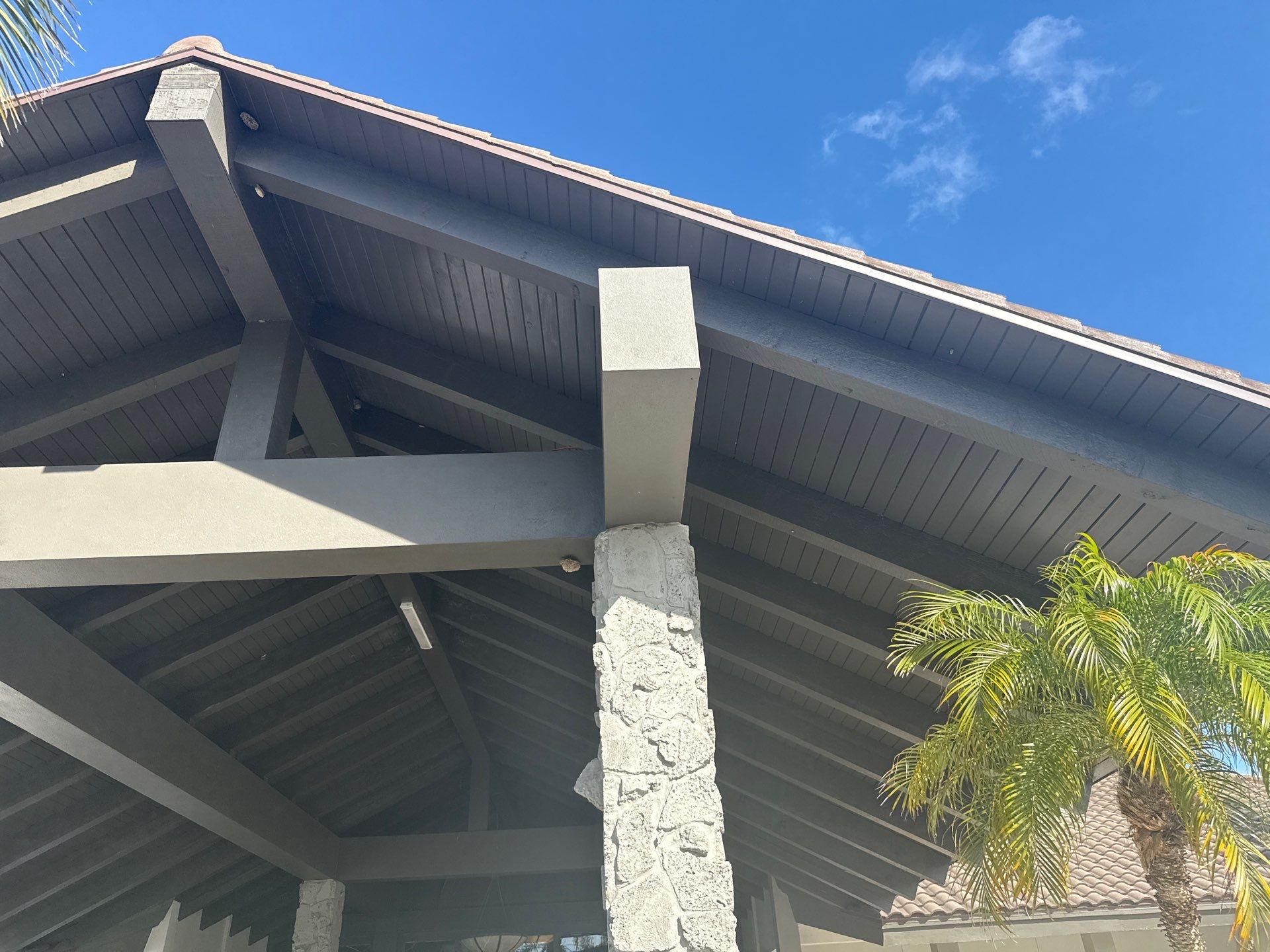 Commercial Entrance Cleaning at The Club at River Wilderness – Parrish, FL by Sunshine AquaWash