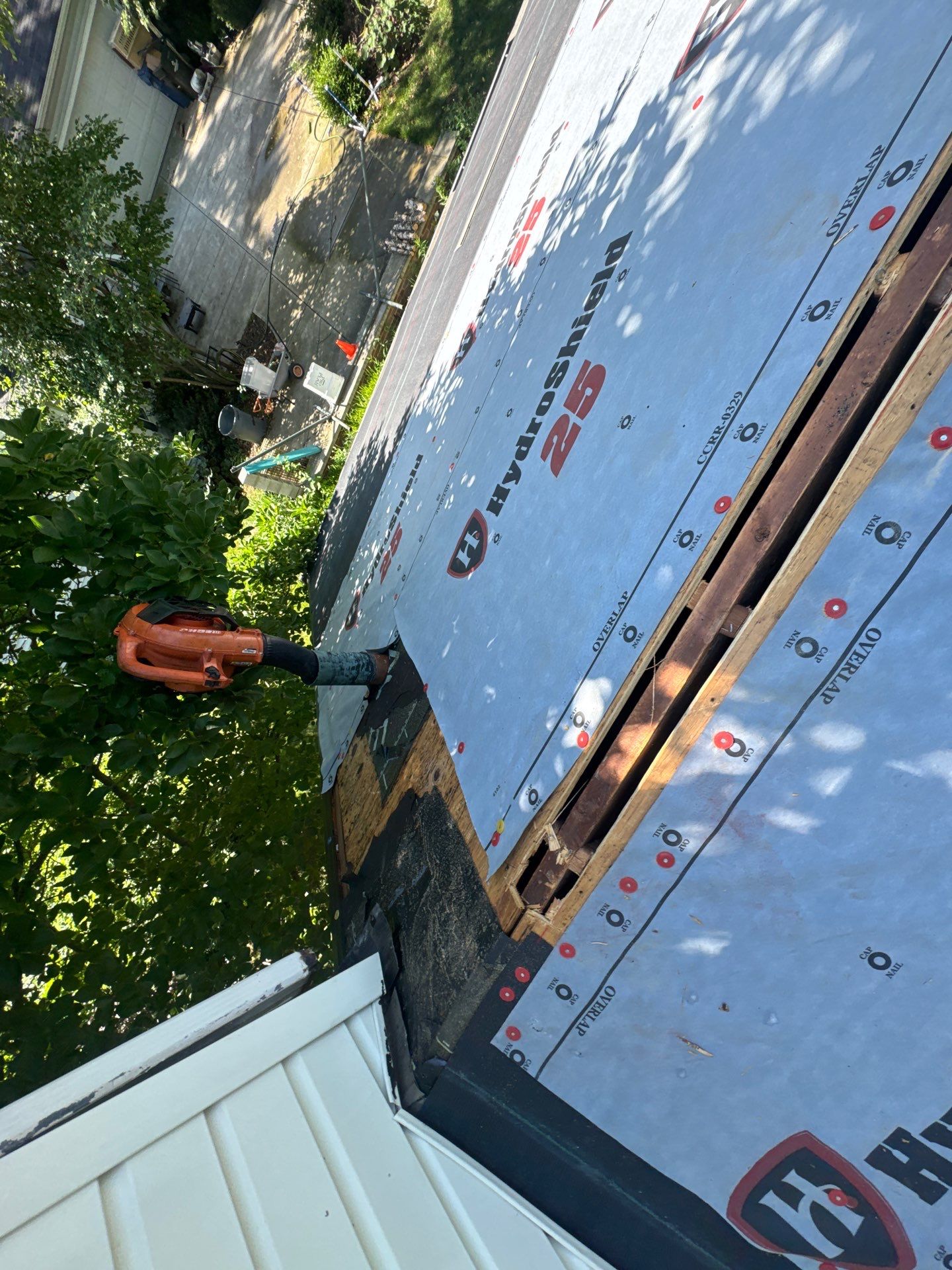 Roof and Gutter replacement by Homestyle in Bay Village by Homestyle Home Improvements (HHI)