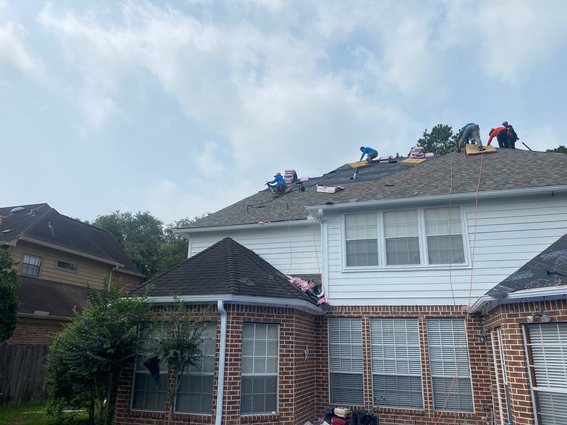 Residential Roofing Repair using Owen's Corning Duration (Lifetime) Shingles by Roof Repair Company