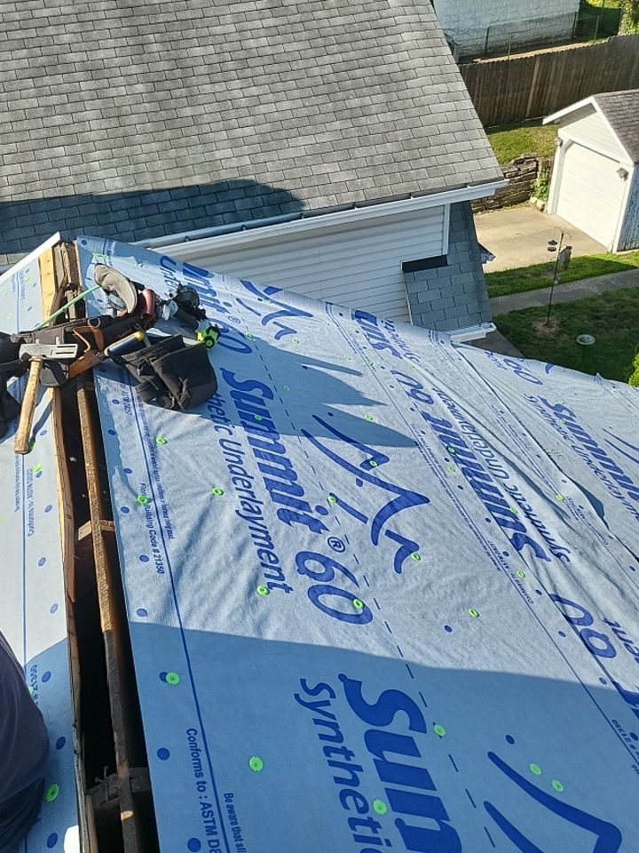 ATLAS PINNACLE COLOR: COASTAL GRANITE by Eagle Eye Roofing