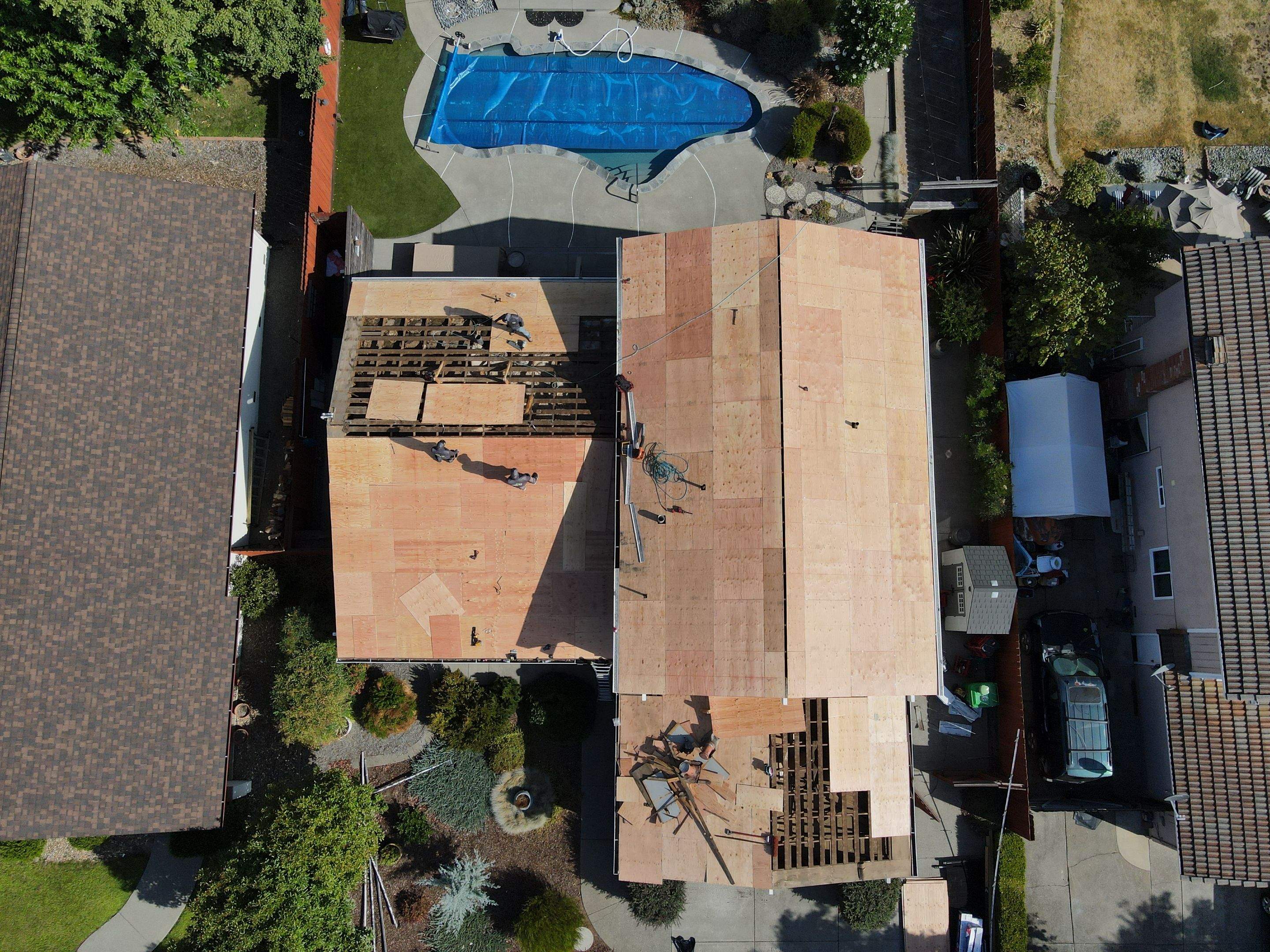 Residential Remodel using GAF Timberline HDZ RS by Sustainable Living Builders, Inc.
