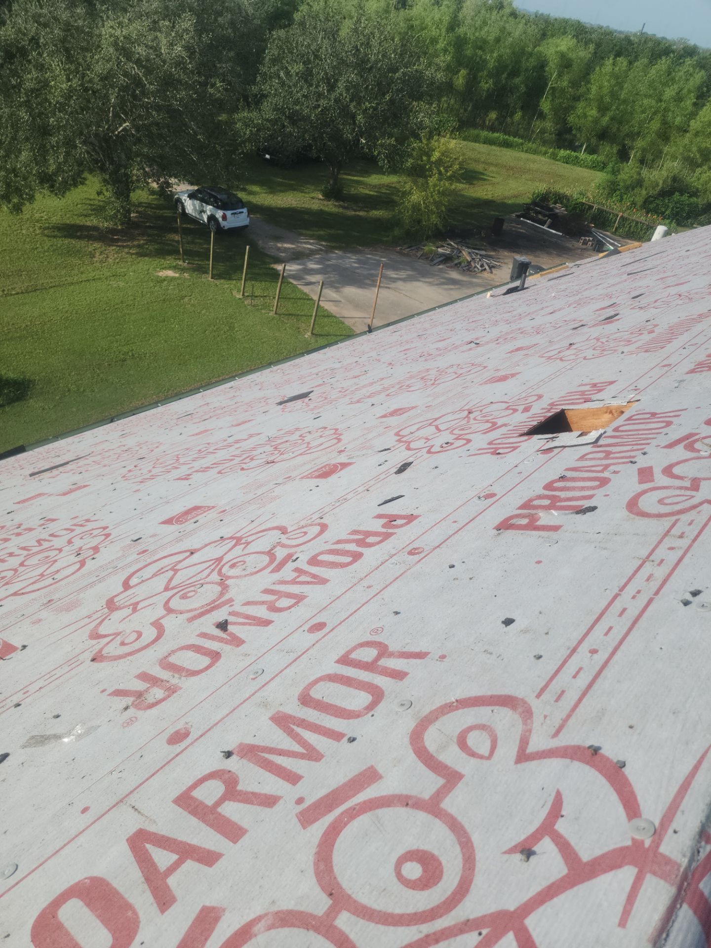 Residential Roofing Installation using Owen's Corning Duration (Lifetime) Shingles by Roof Repair Company