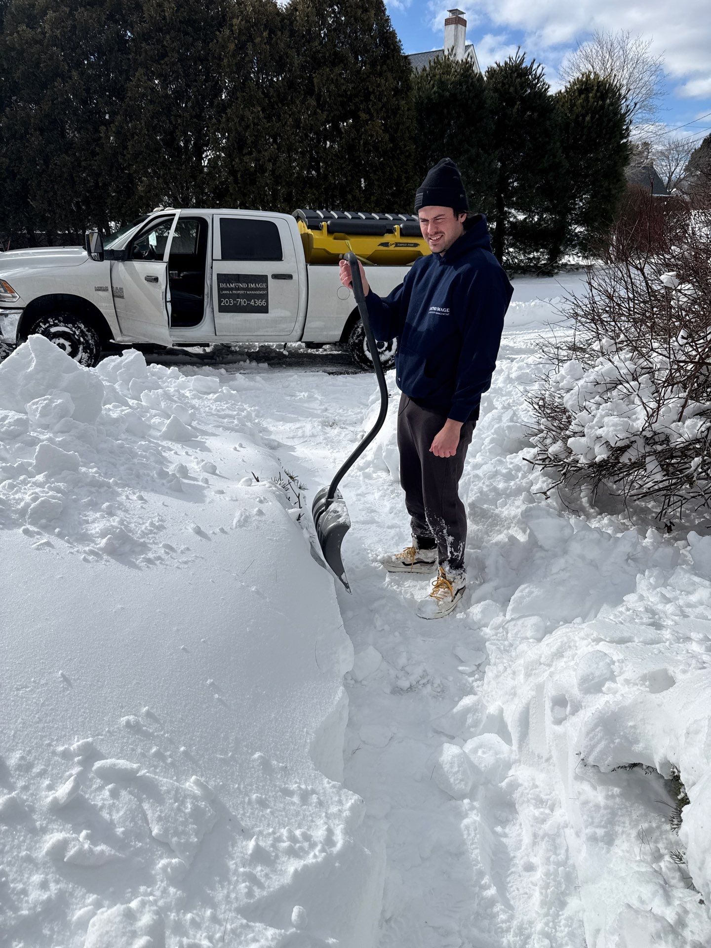 Residential Snow Plowing and Removal Services in Wallingford by Diamond Image LLC
