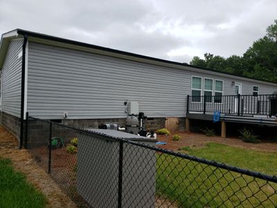 House Wash using cleaner