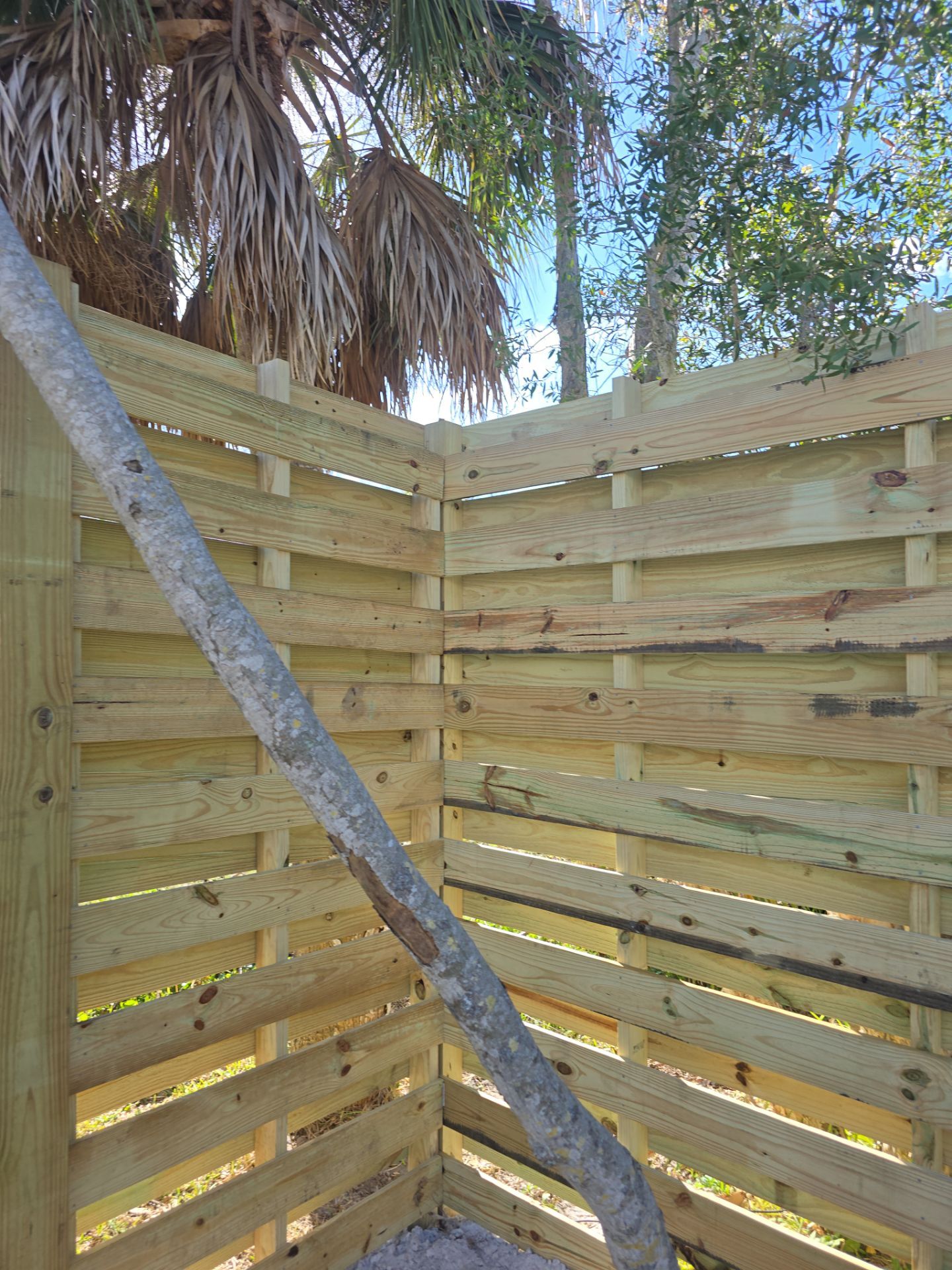8'H Stained Shadowbox Wood in Nokomis by True Fence LLC