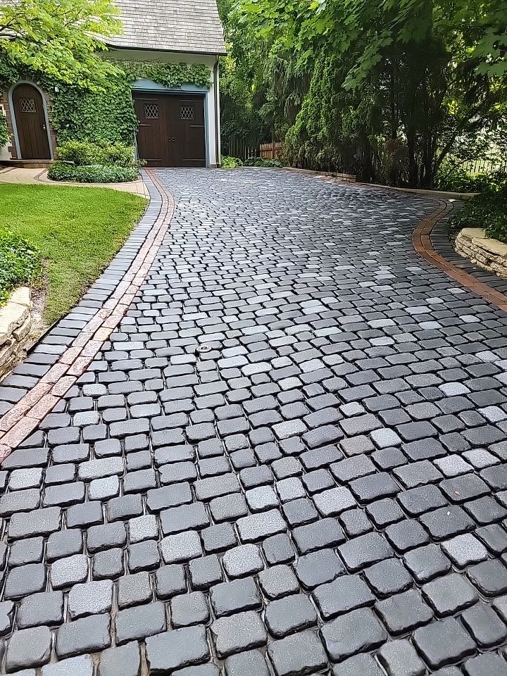 Glencoe, IL brick paver clean sand seal, repair, and reseal by Northern Power Washing LLC.