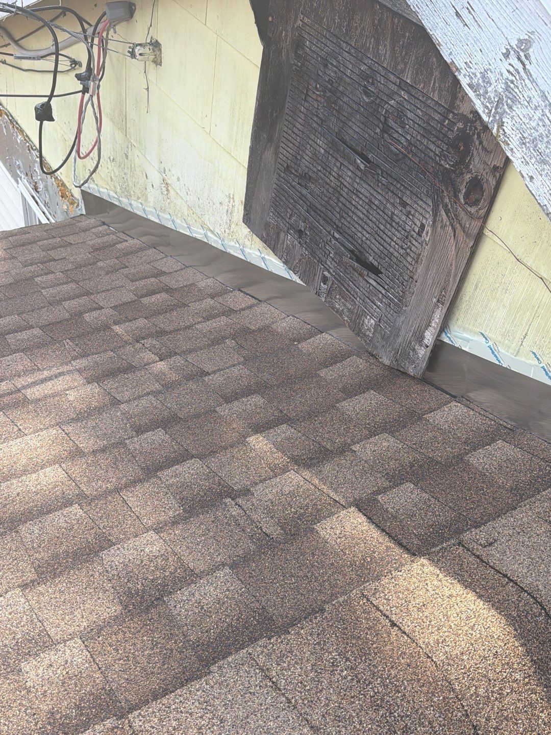 DiGiorgi creates a beautiful roof using GAF products in New Fairfield, CT by DiGiorgi Roofing and Siding Inc