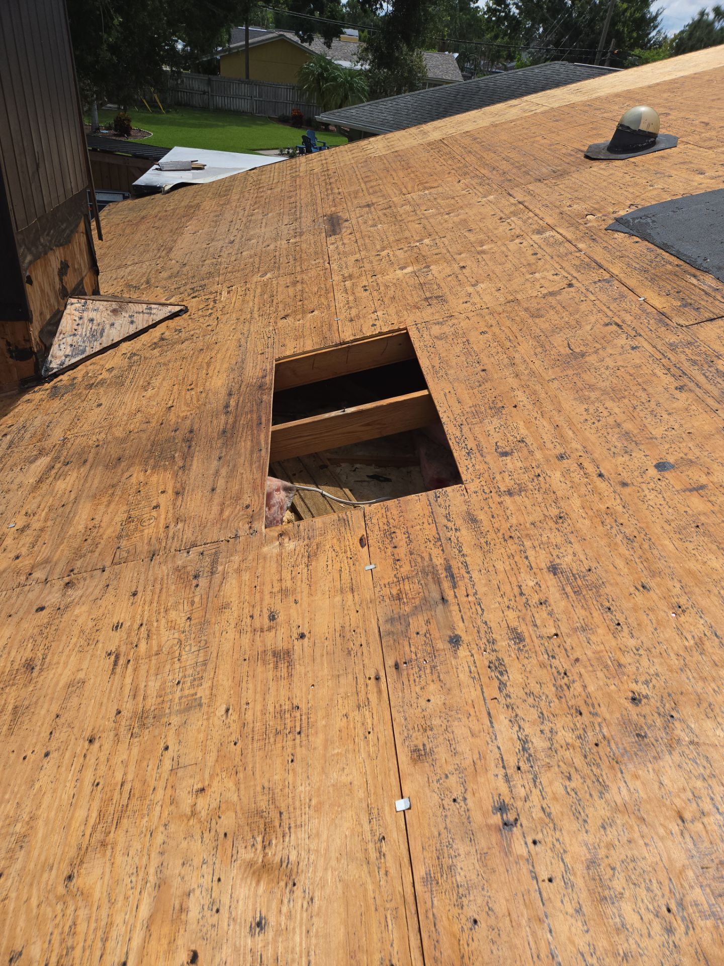 Project in St. Petersburg 33709 by Mitchell Roofing Company LLC