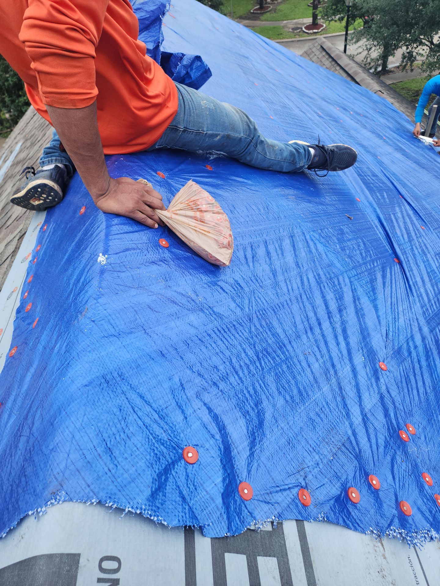 Residential Roofing Installation using Owen's Corning Duration (Lifetime) Shingles by Roof Repair Company