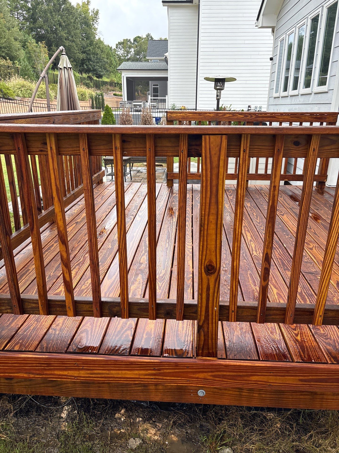 Wood Deck using Wood Sealant by DuraSeal