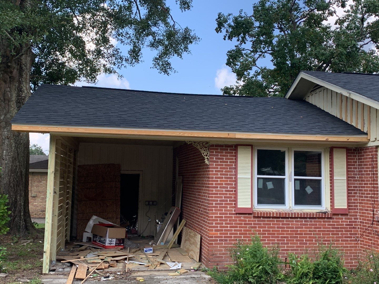 Residential Roofing Installation using Roof Replacement by American Roofing & Construction LLC