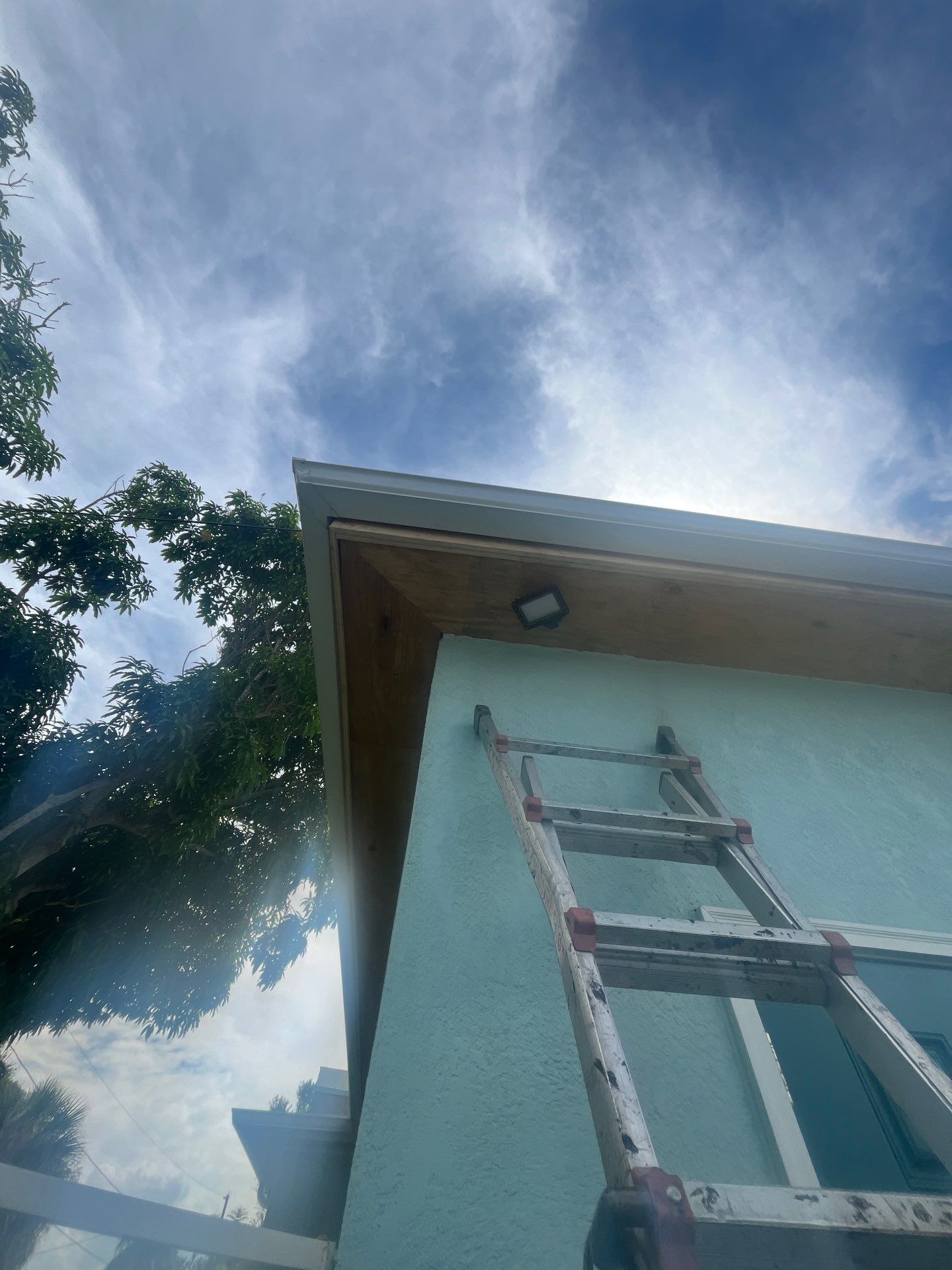 Project in St. Petersburg 33712 by Mitchell Roofing Company LLC 