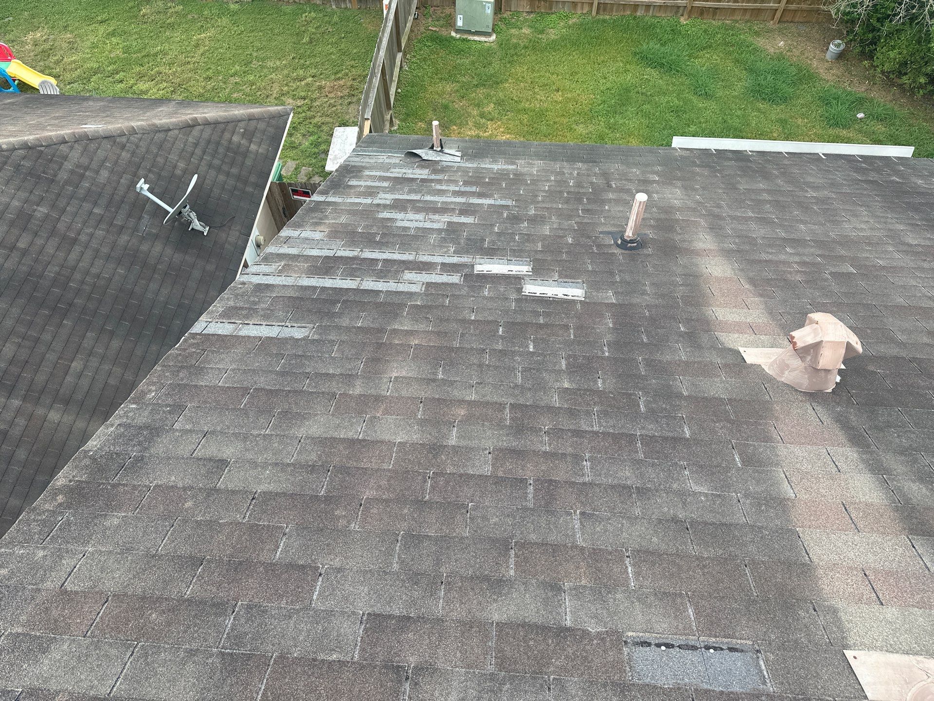 Residential Roofing Installation using Owen's Corning Duration (Lifetime) Shingles by Roof Repair Company